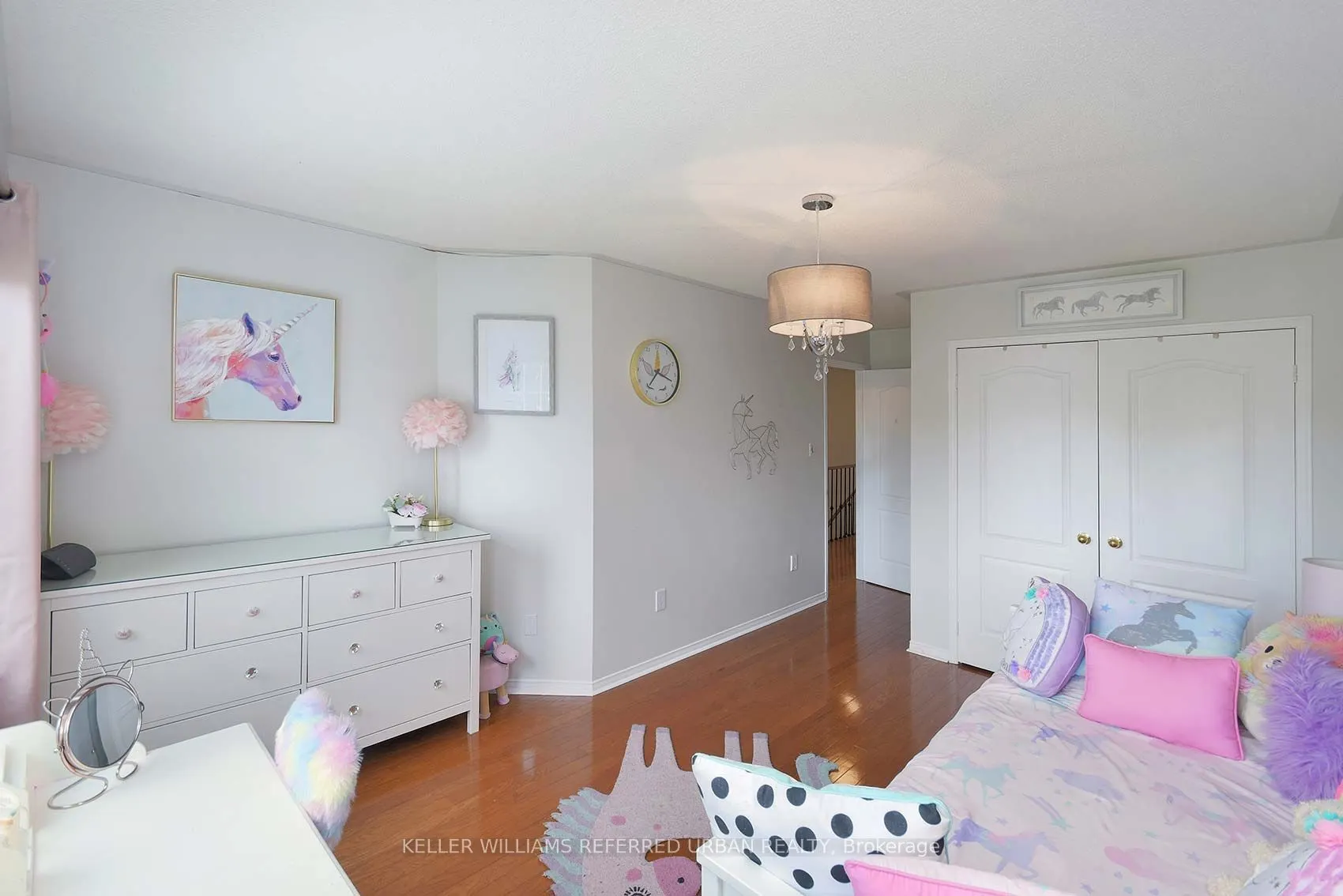 466 Silken Laumann Drive