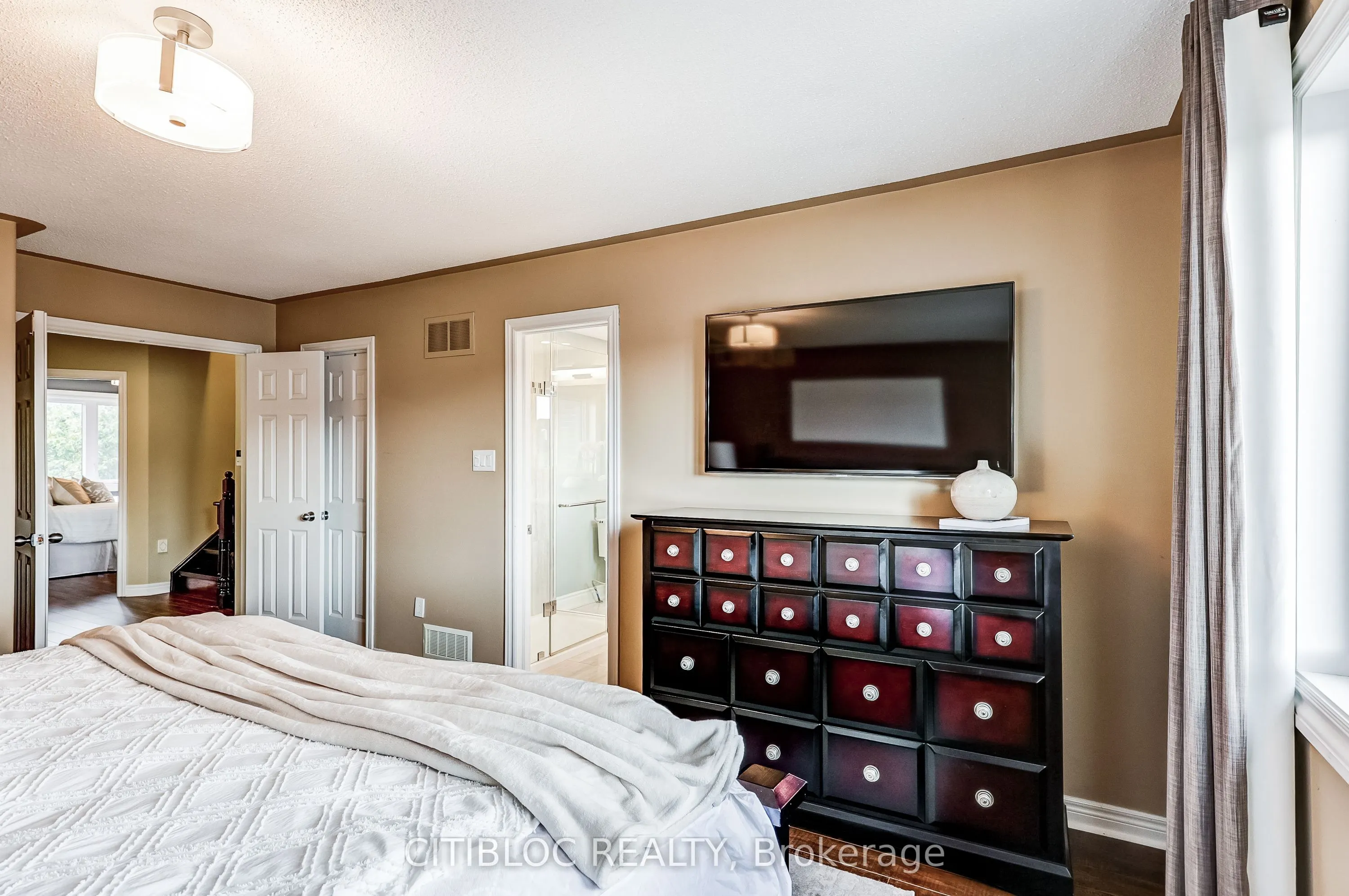 23 Evaridge Drive