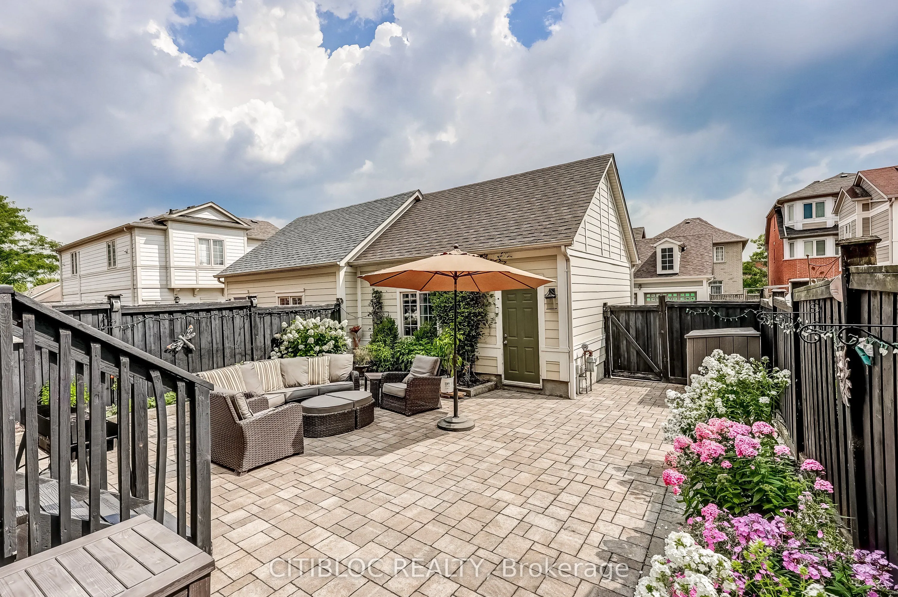 23 Evaridge Drive