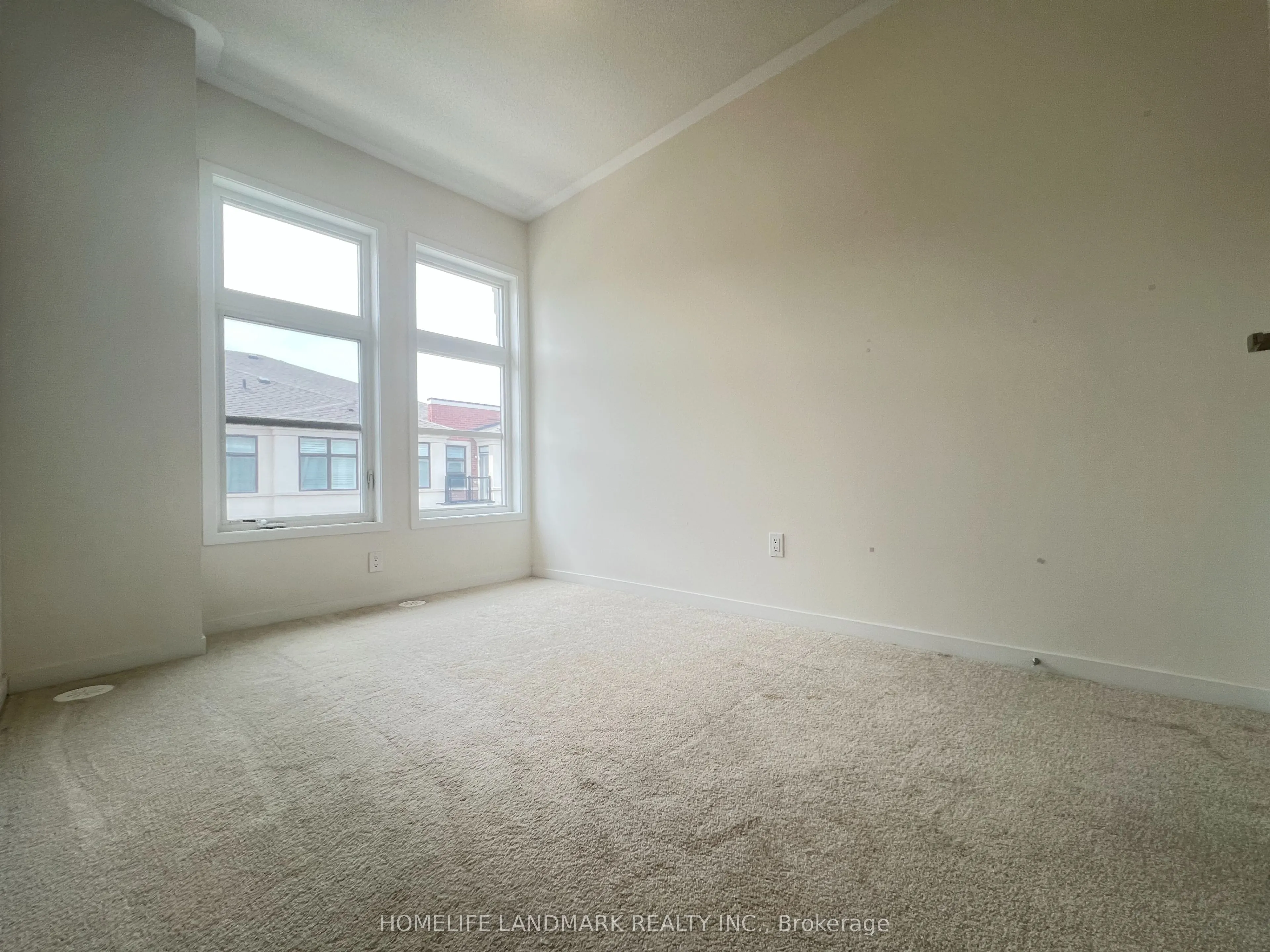 74 Pantheon Lane