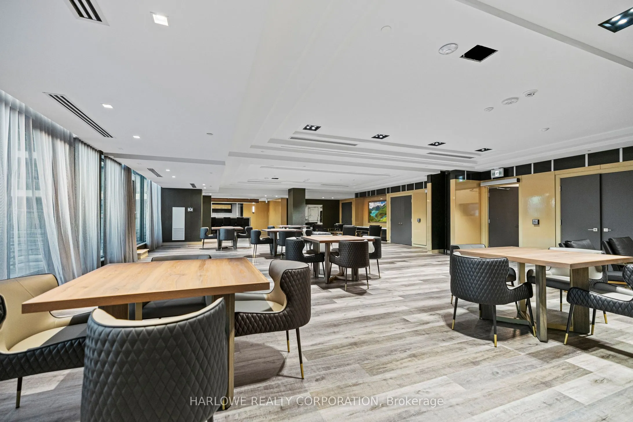 11782 Ninth Line, #707 A