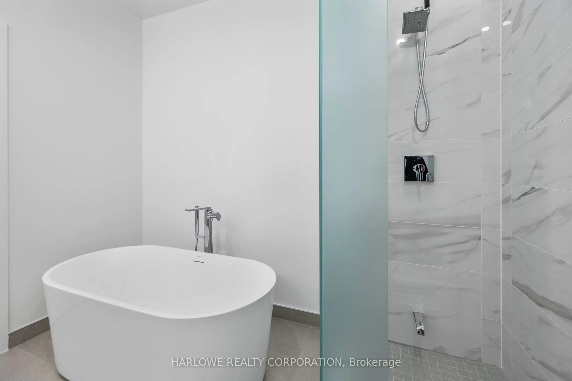 11782 Ninth Line, #707 A