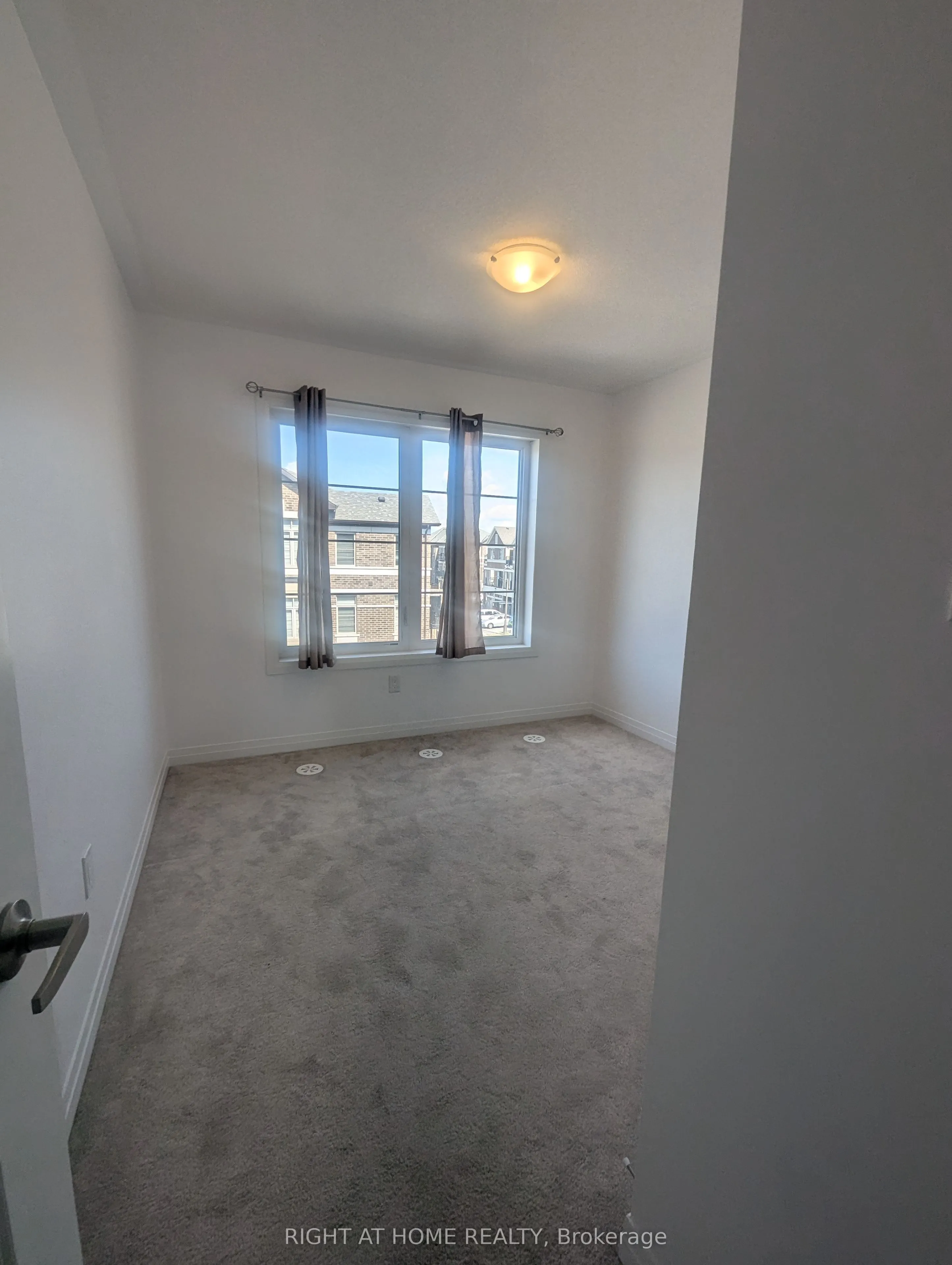 7 Carneros Way