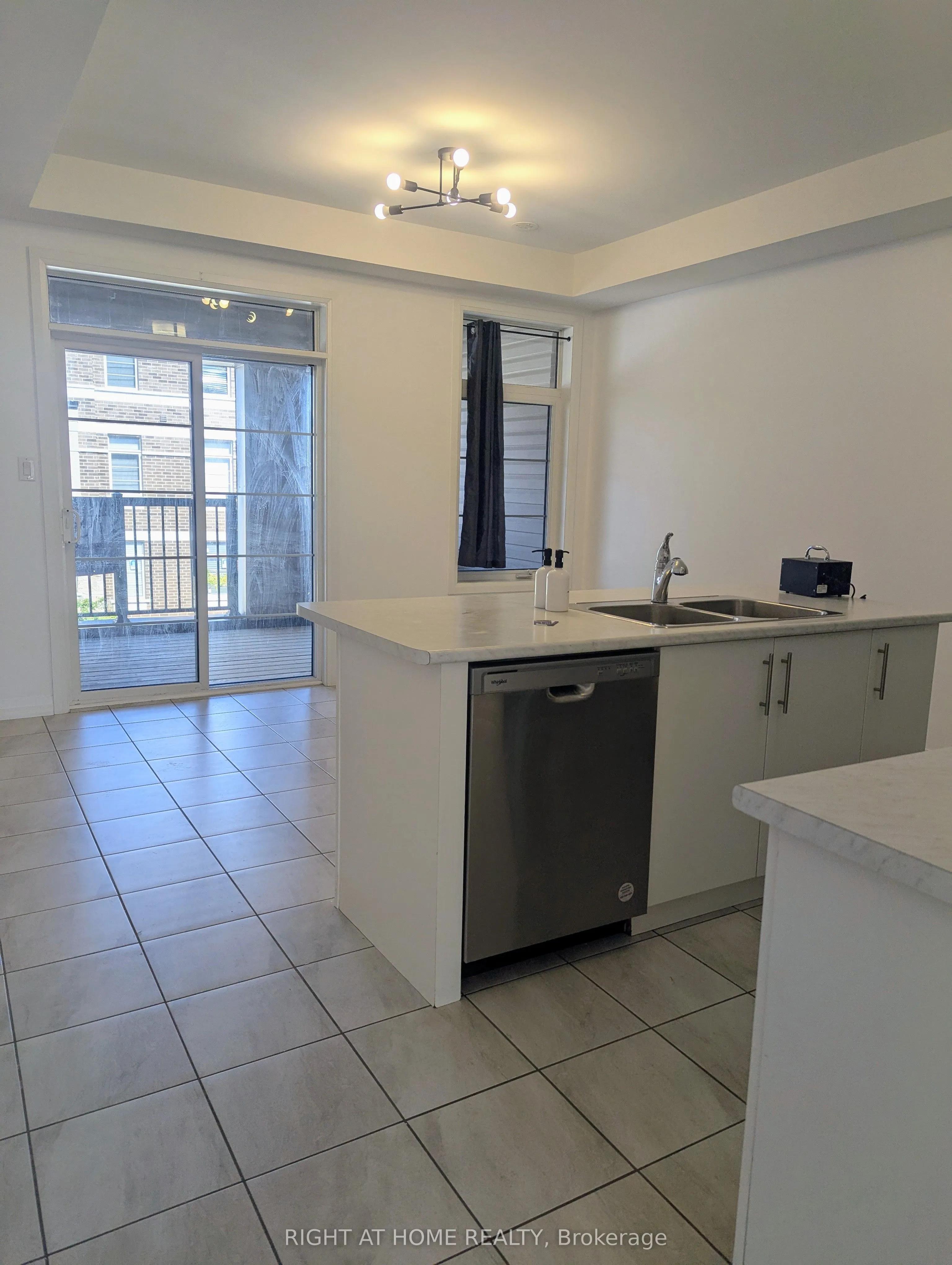 7 Carneros Way