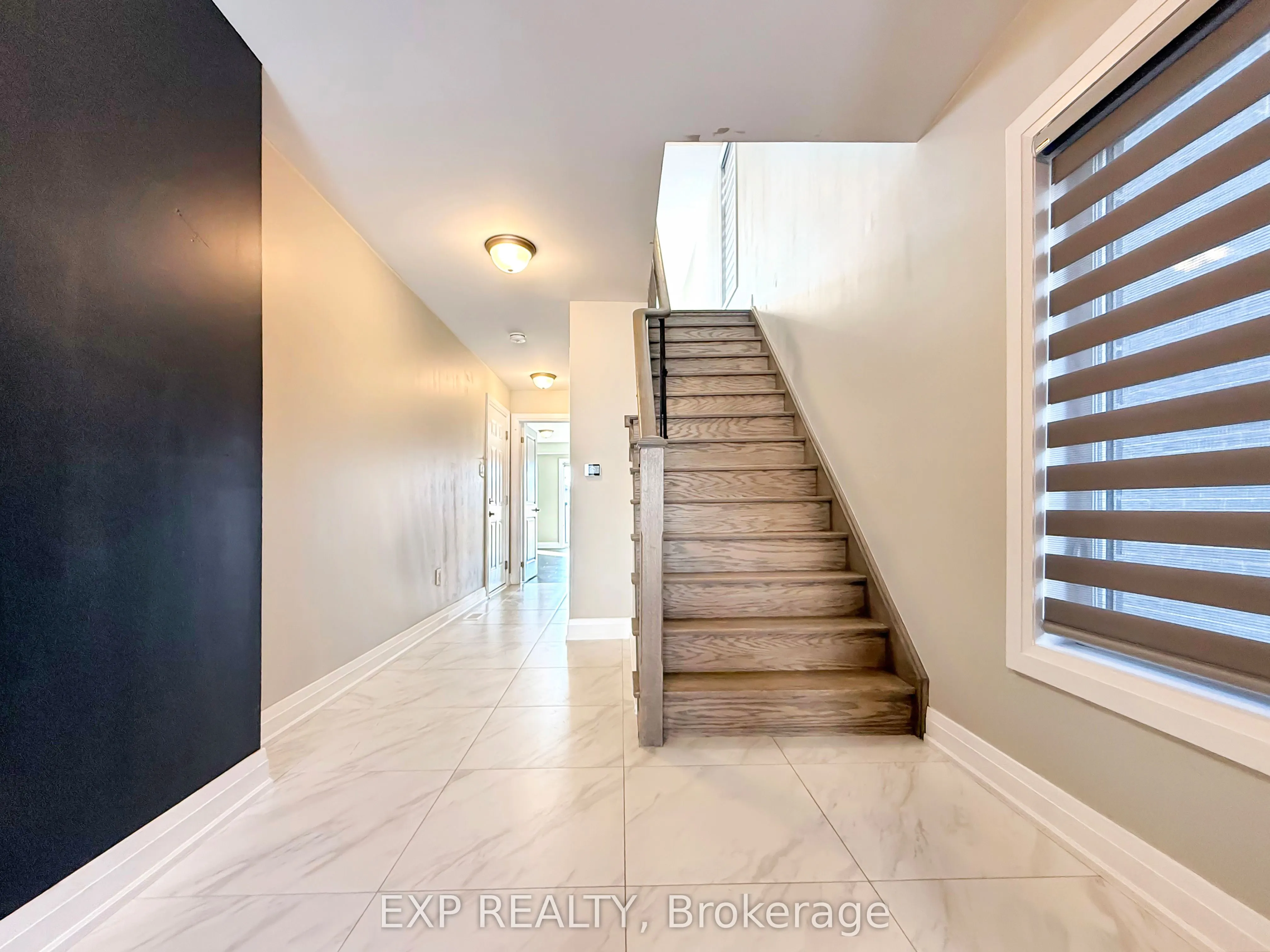 922 Isaac Phillips Way