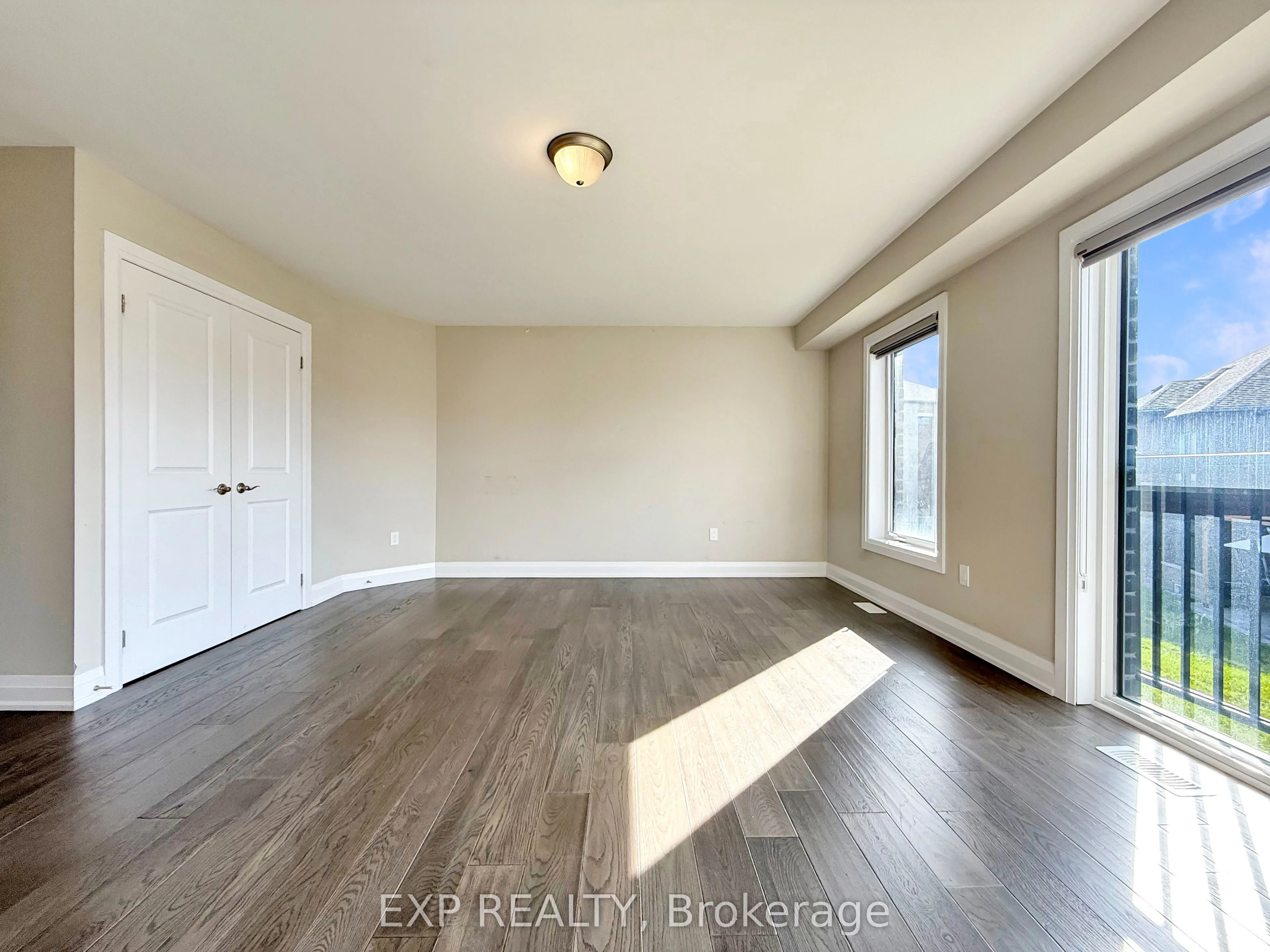 922 Isaac Phillips Way