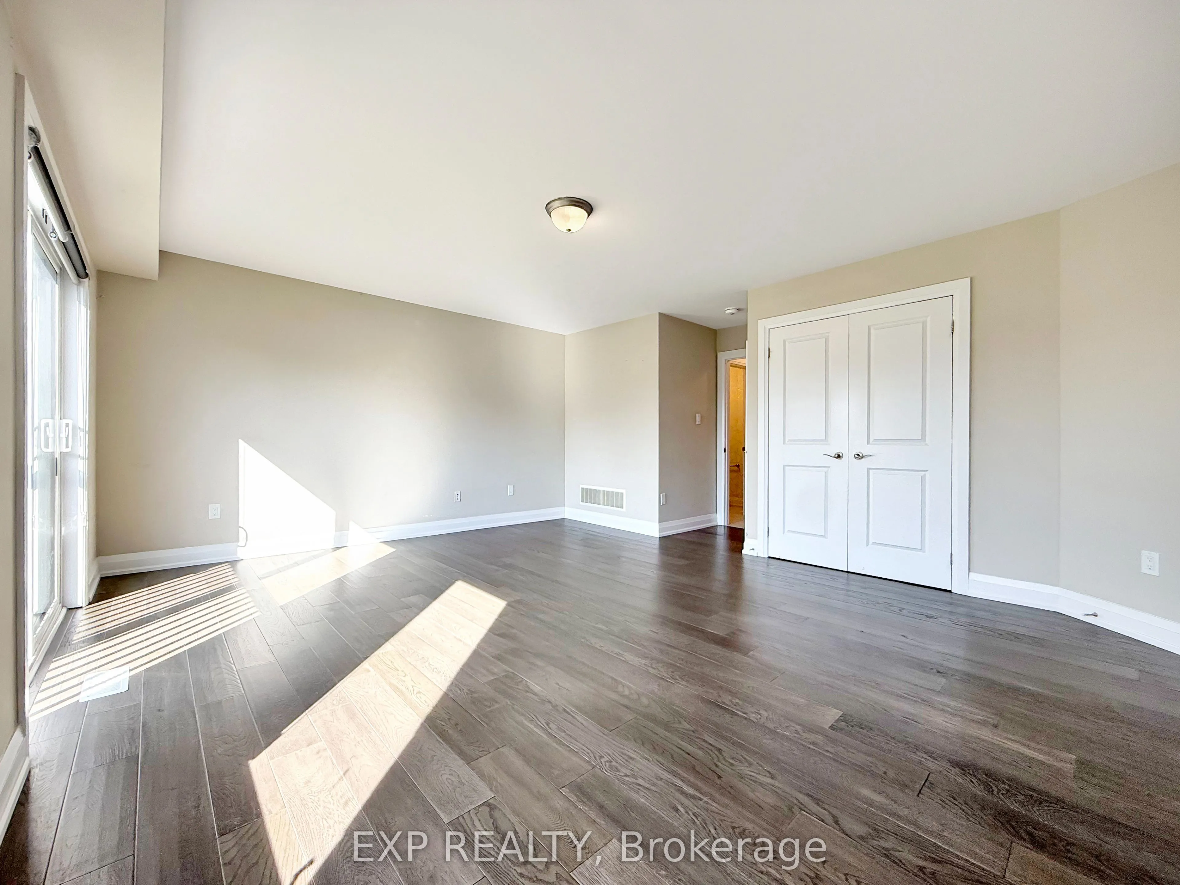922 Isaac Phillips Way