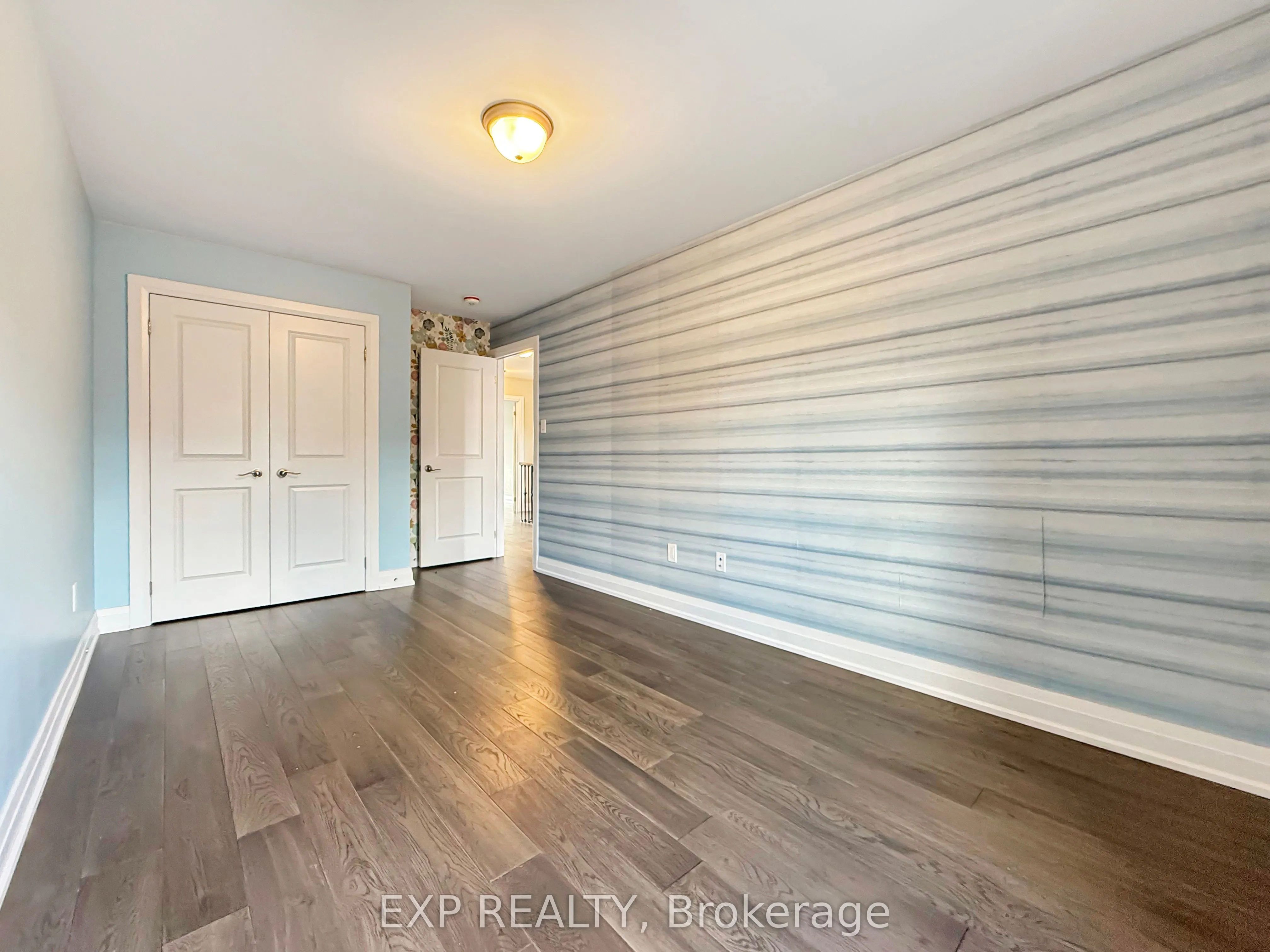 922 Isaac Phillips Way