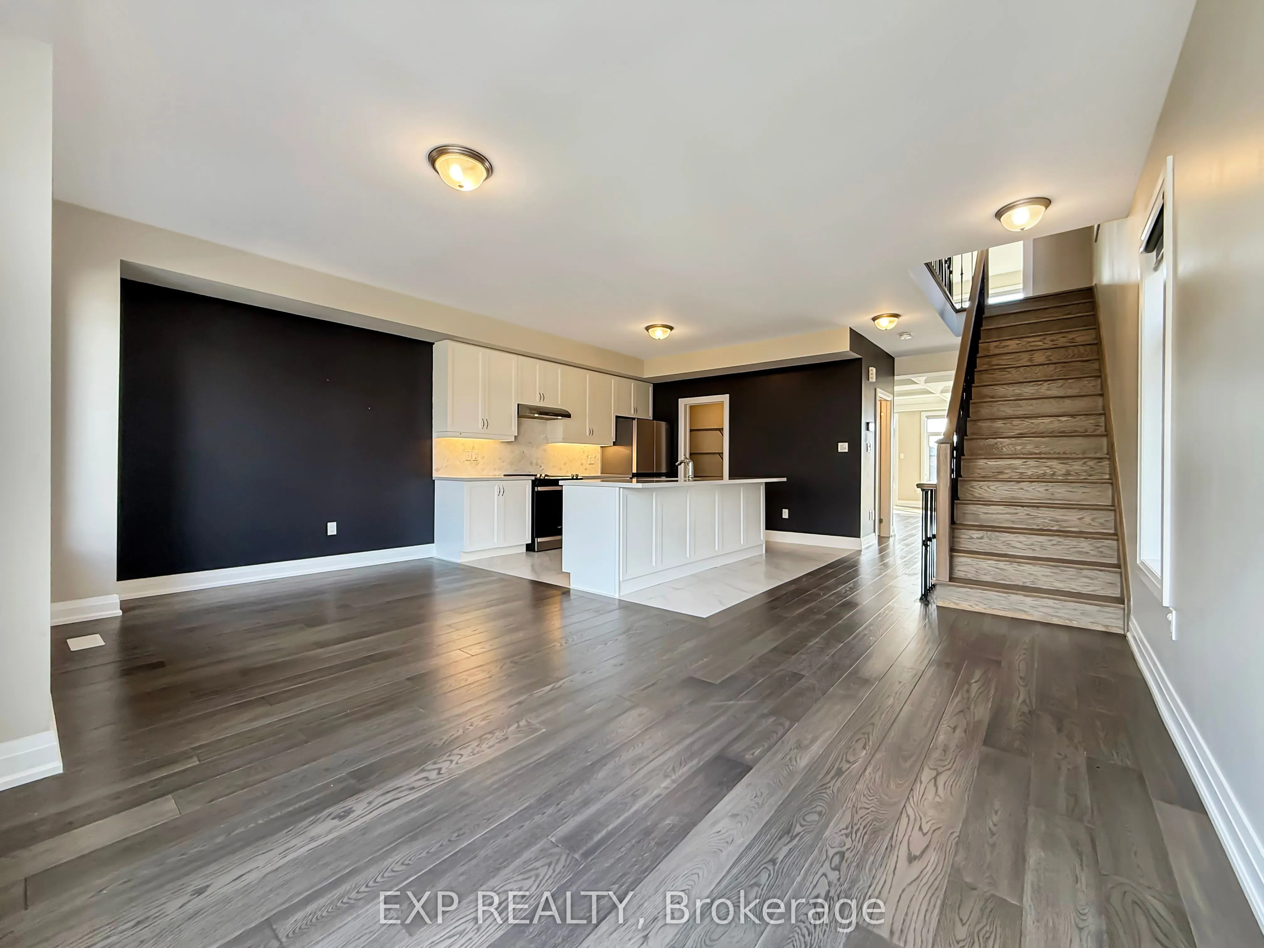 922 Isaac Phillips Way