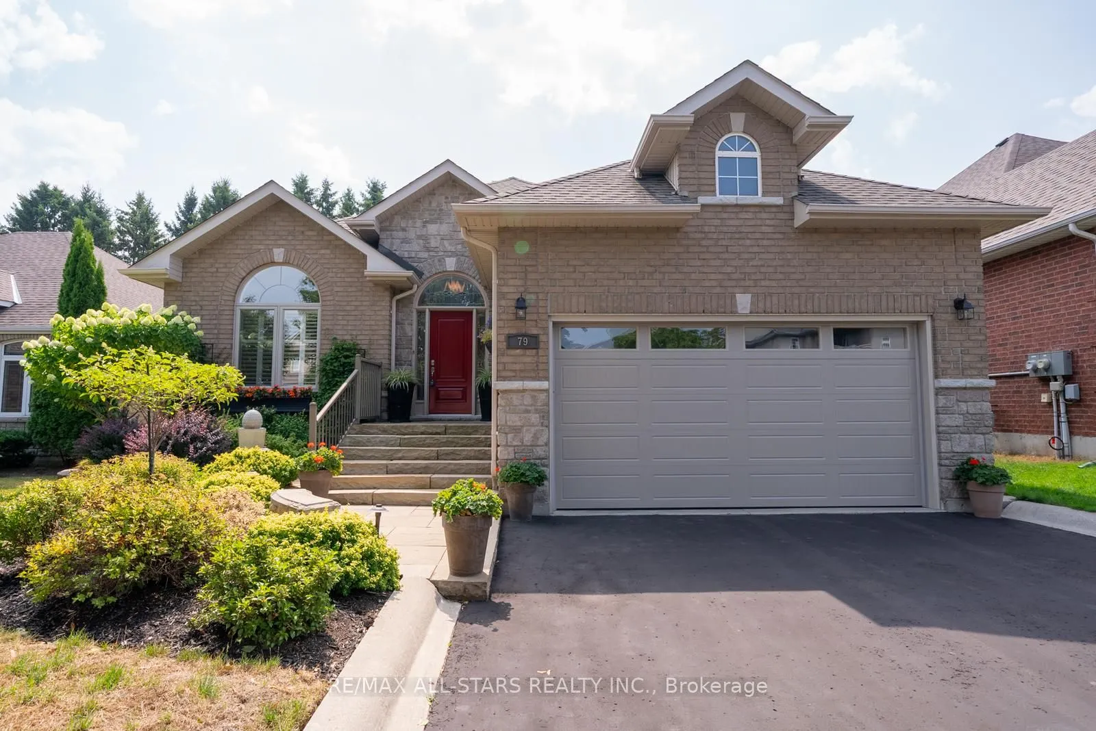 79 Gardiner Drive
