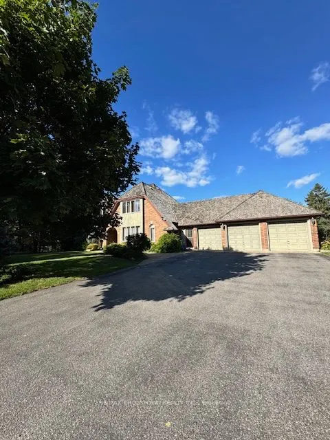 15 Dobson Court