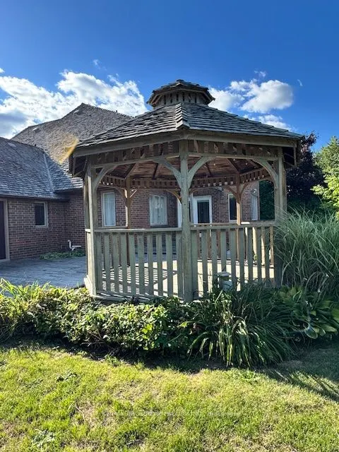 15 Dobson Court
