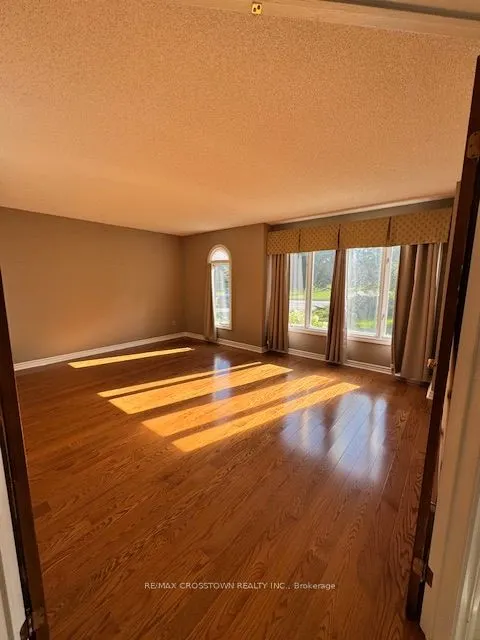 15 Dobson Court