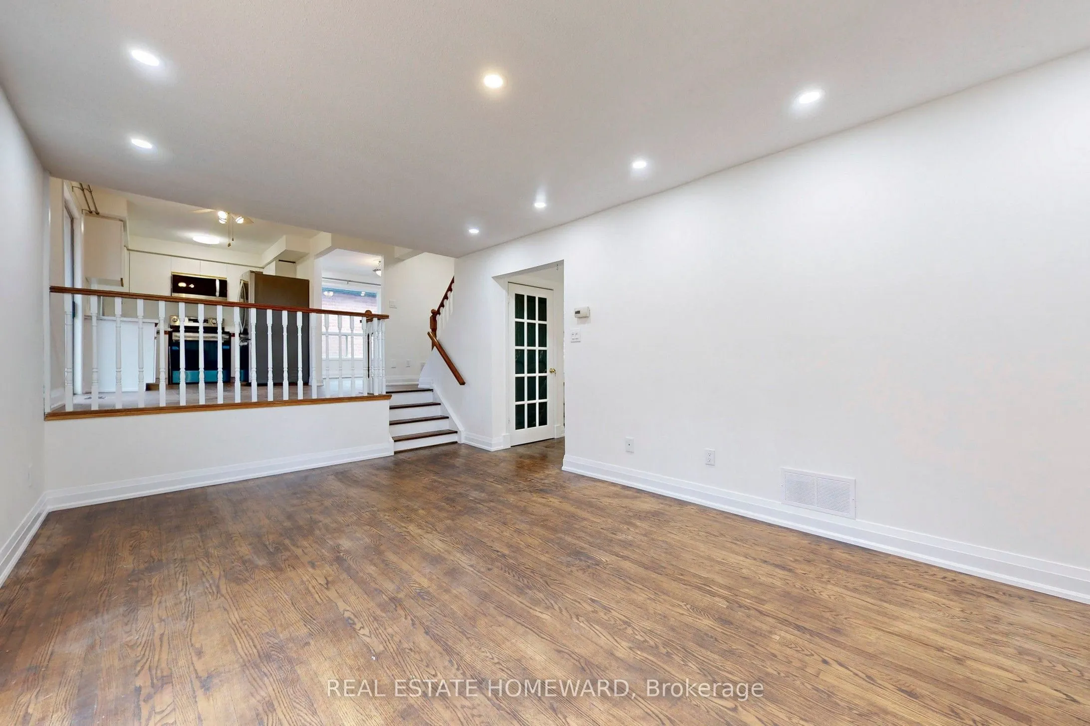 24 Beckett Avenue, #Main