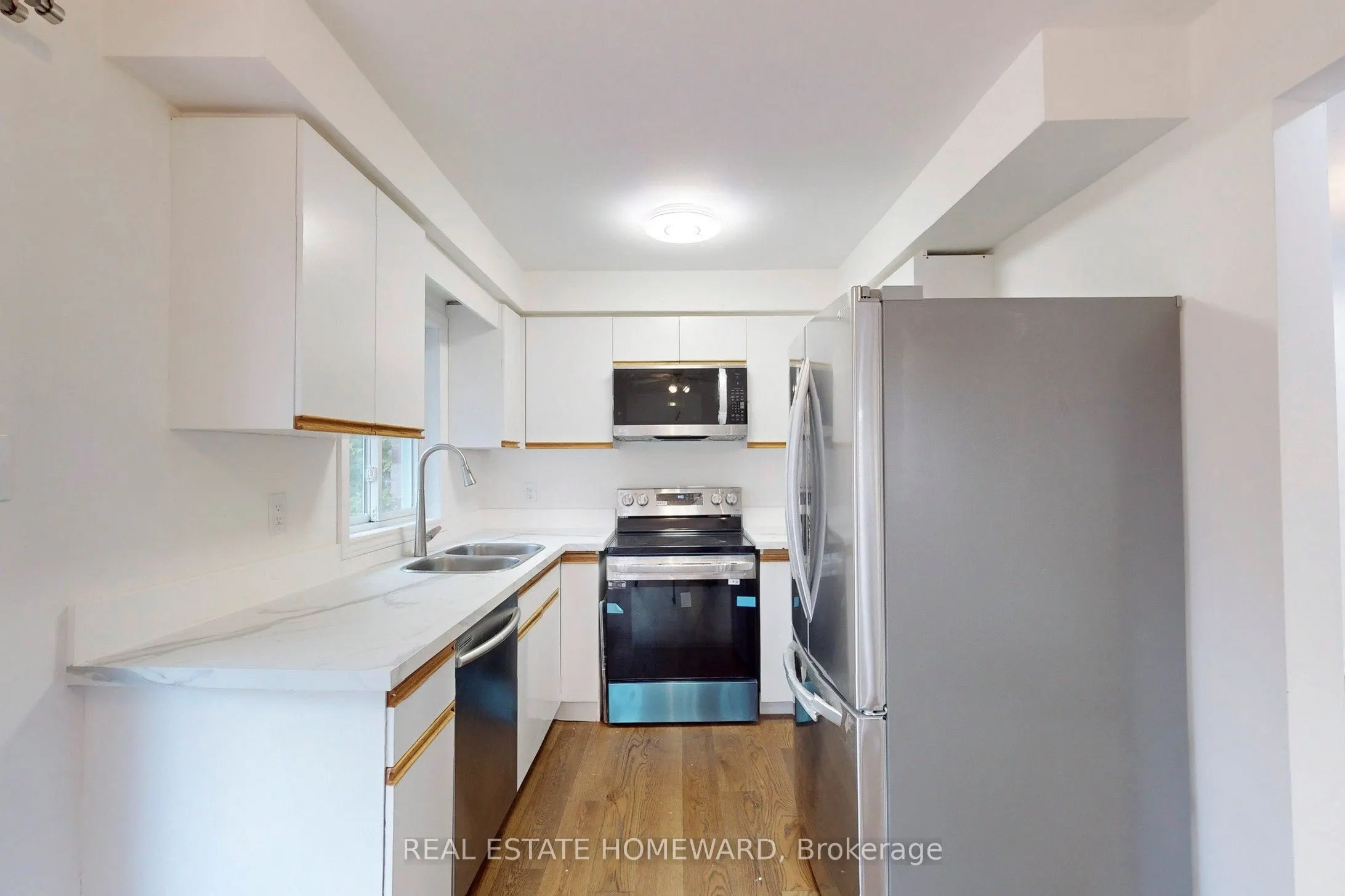24 Beckett Avenue, #Main