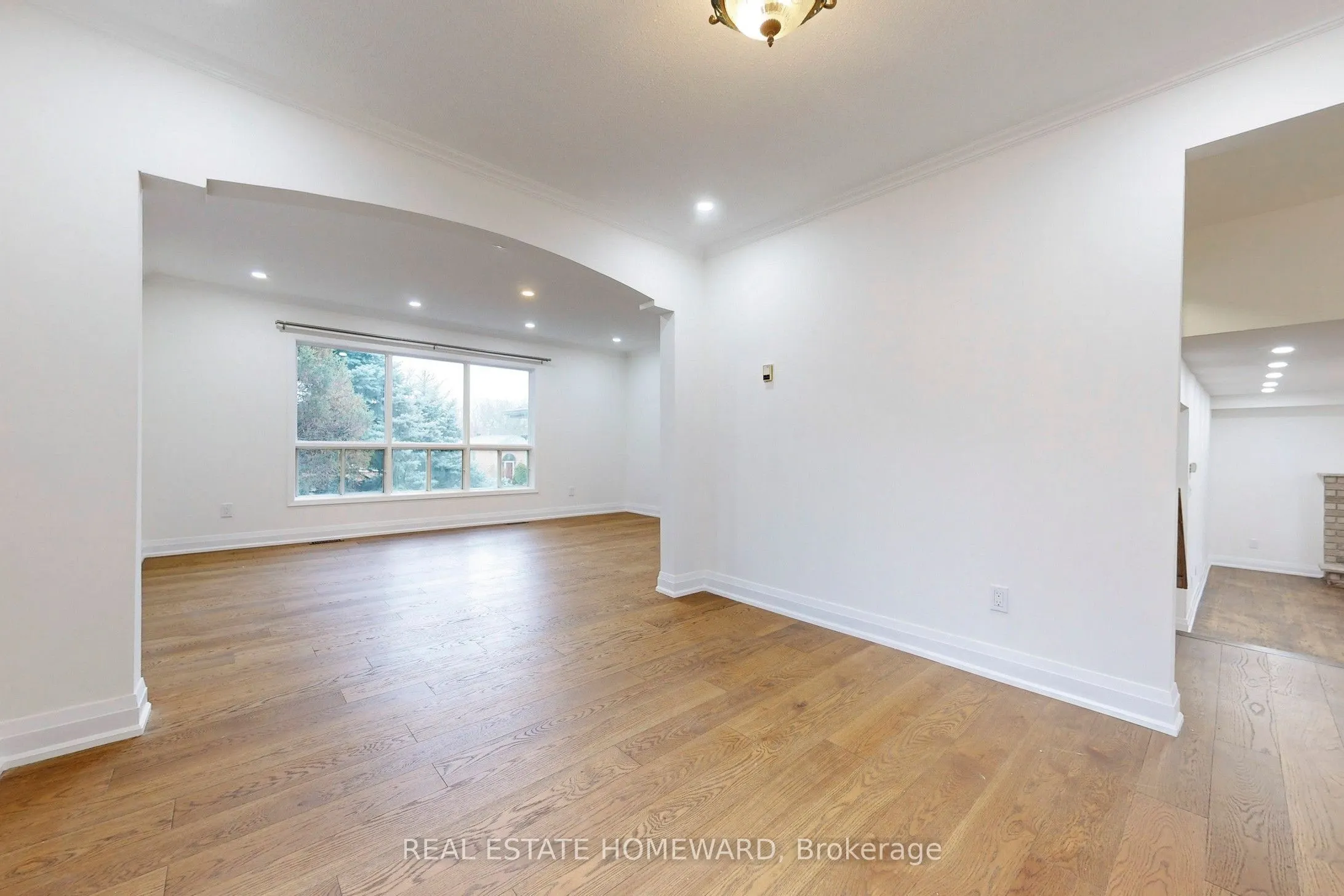 24 Beckett Avenue, #Main