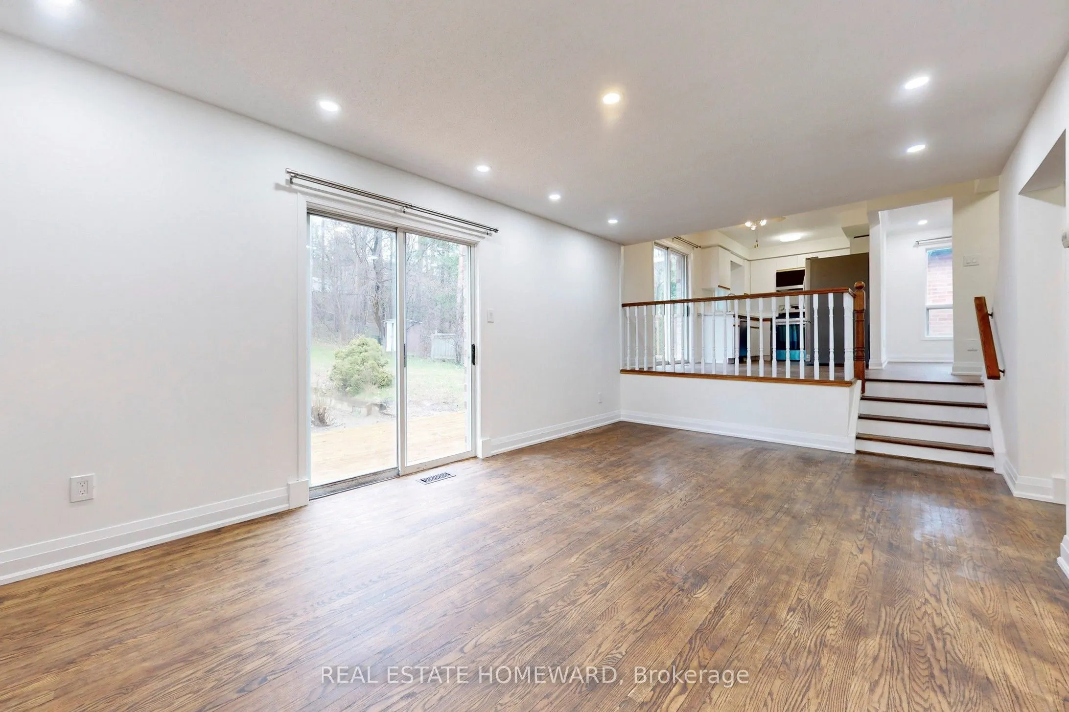 24 Beckett Avenue, #Main