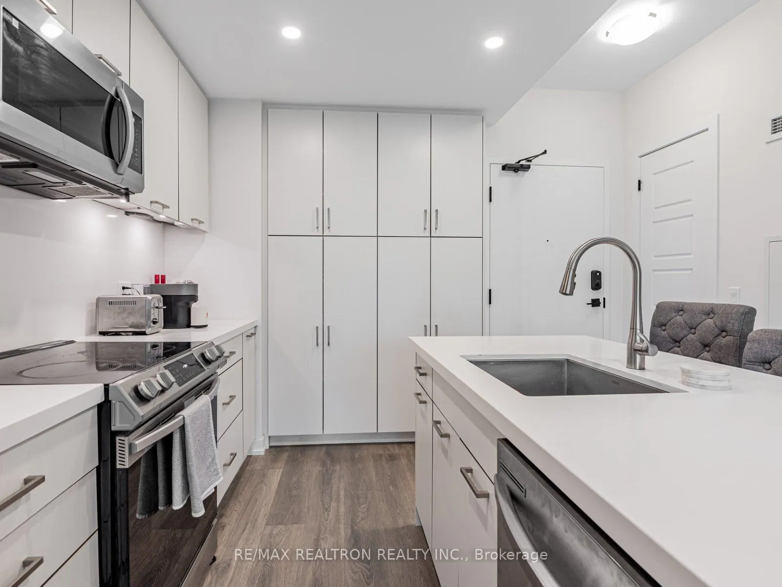415 Sea Ray Avenue, #345