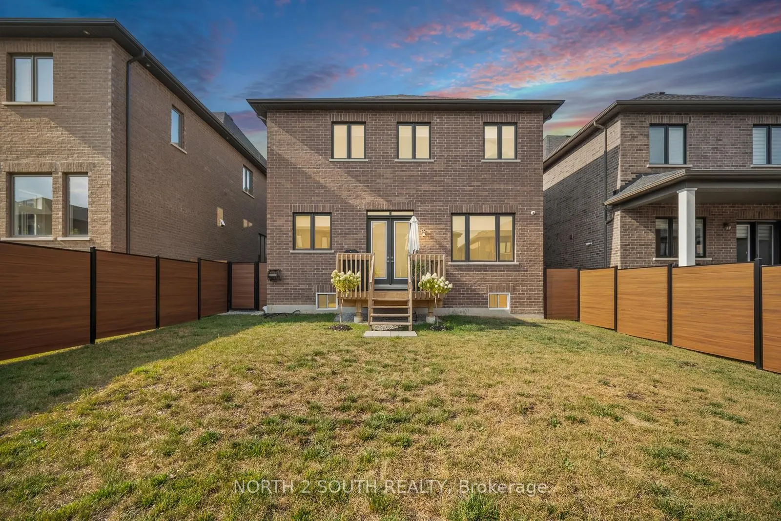 25 Pine Heights Drive