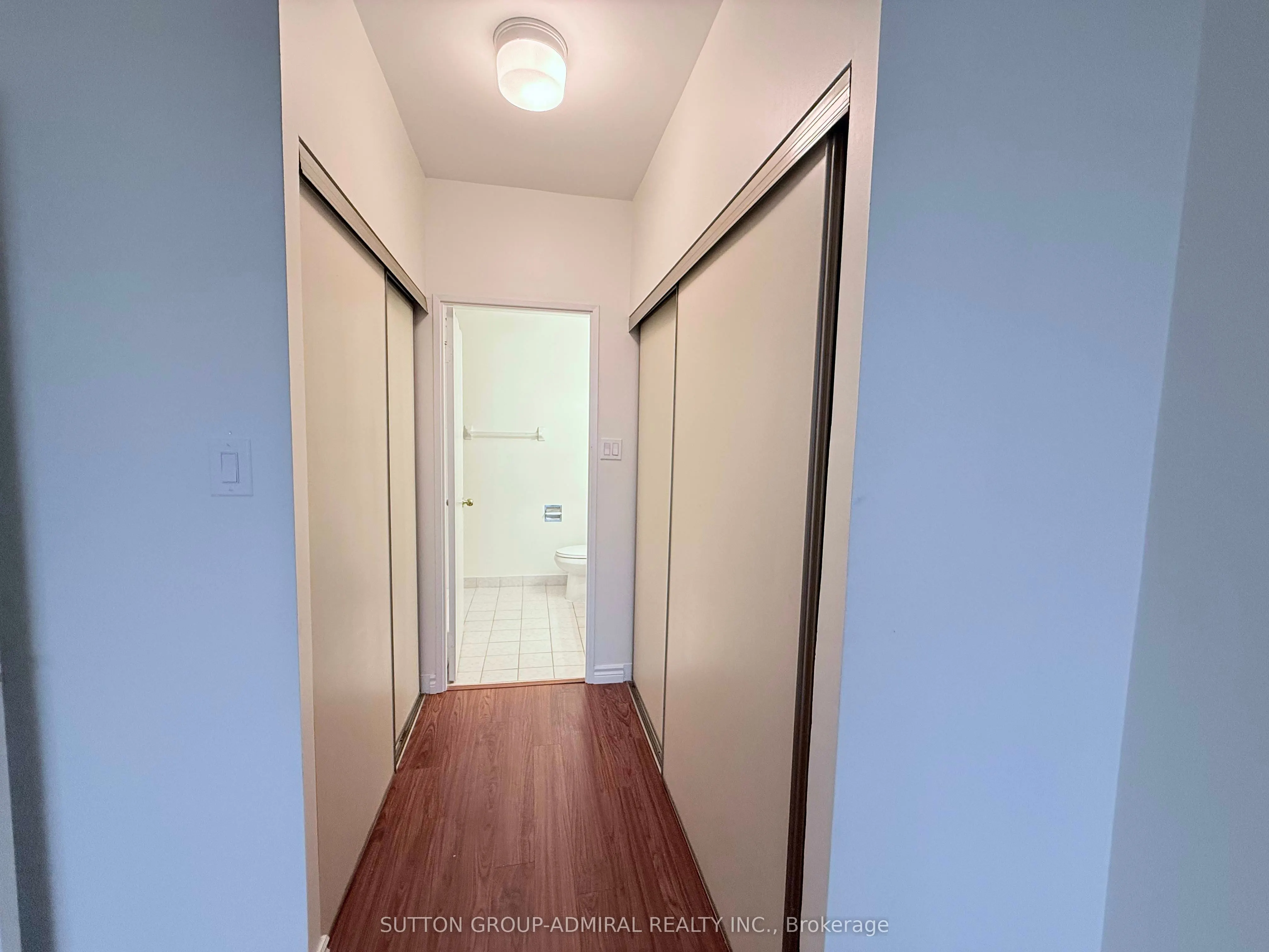 32 CLARISSA Drive, #PH27