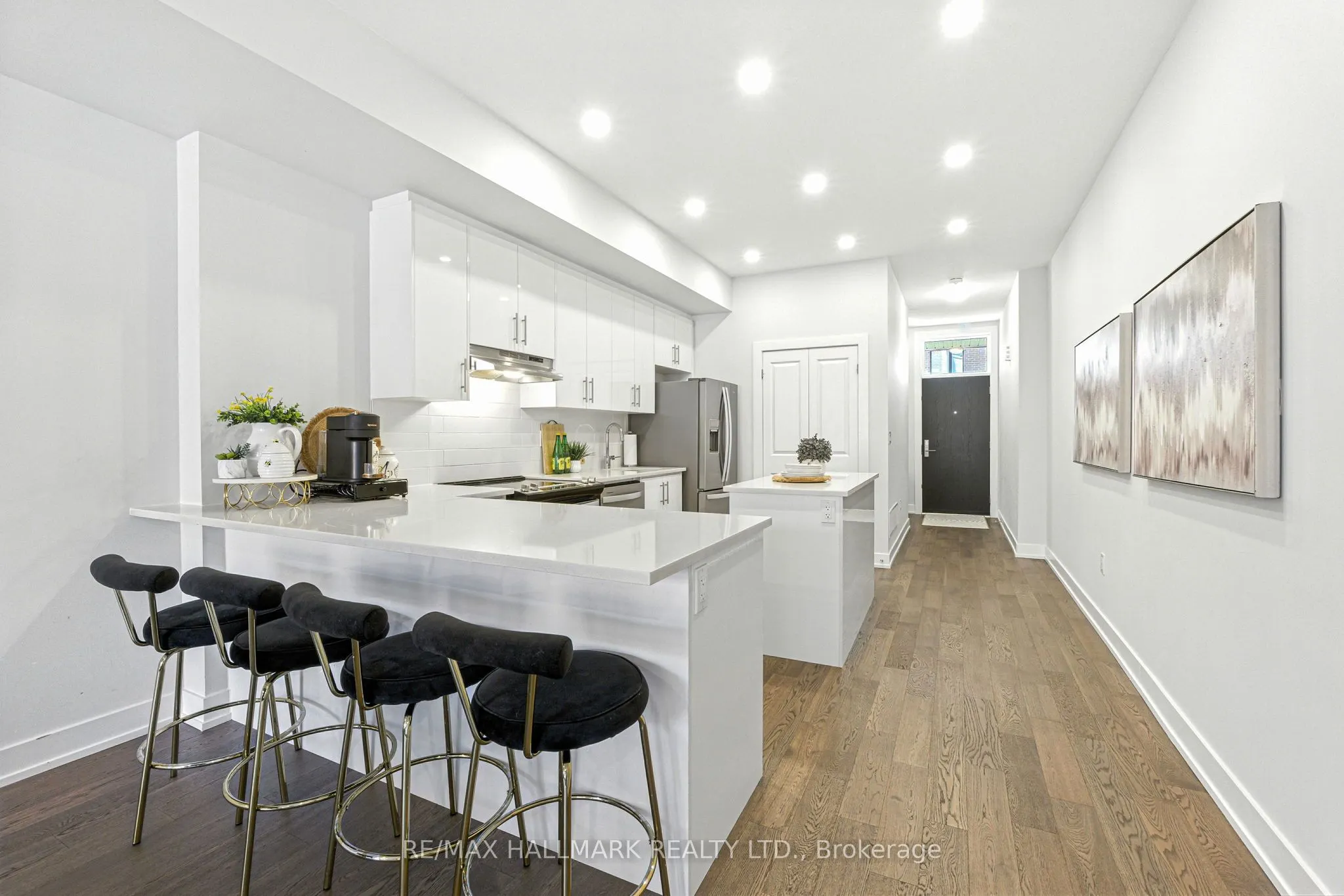 9590 Islington Avenue, #148