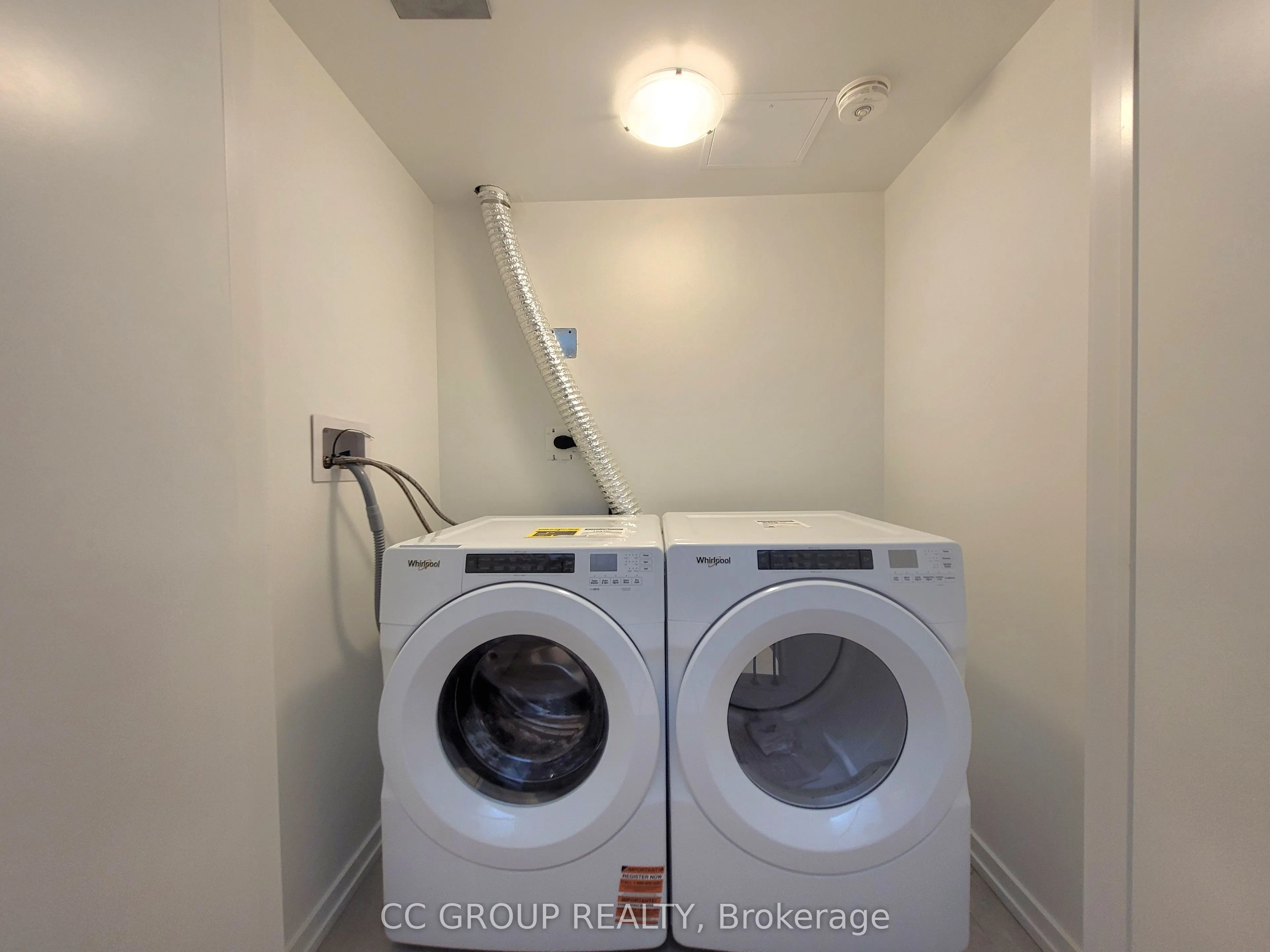 16 Lytham Green Circle, #21