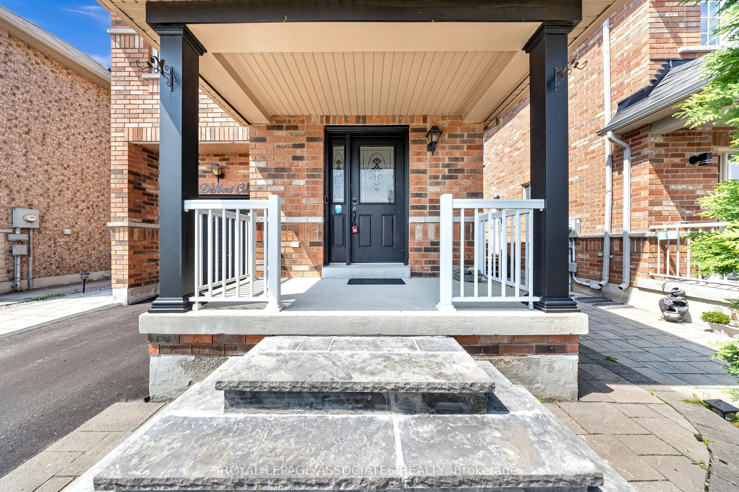 89 Delbert Circle