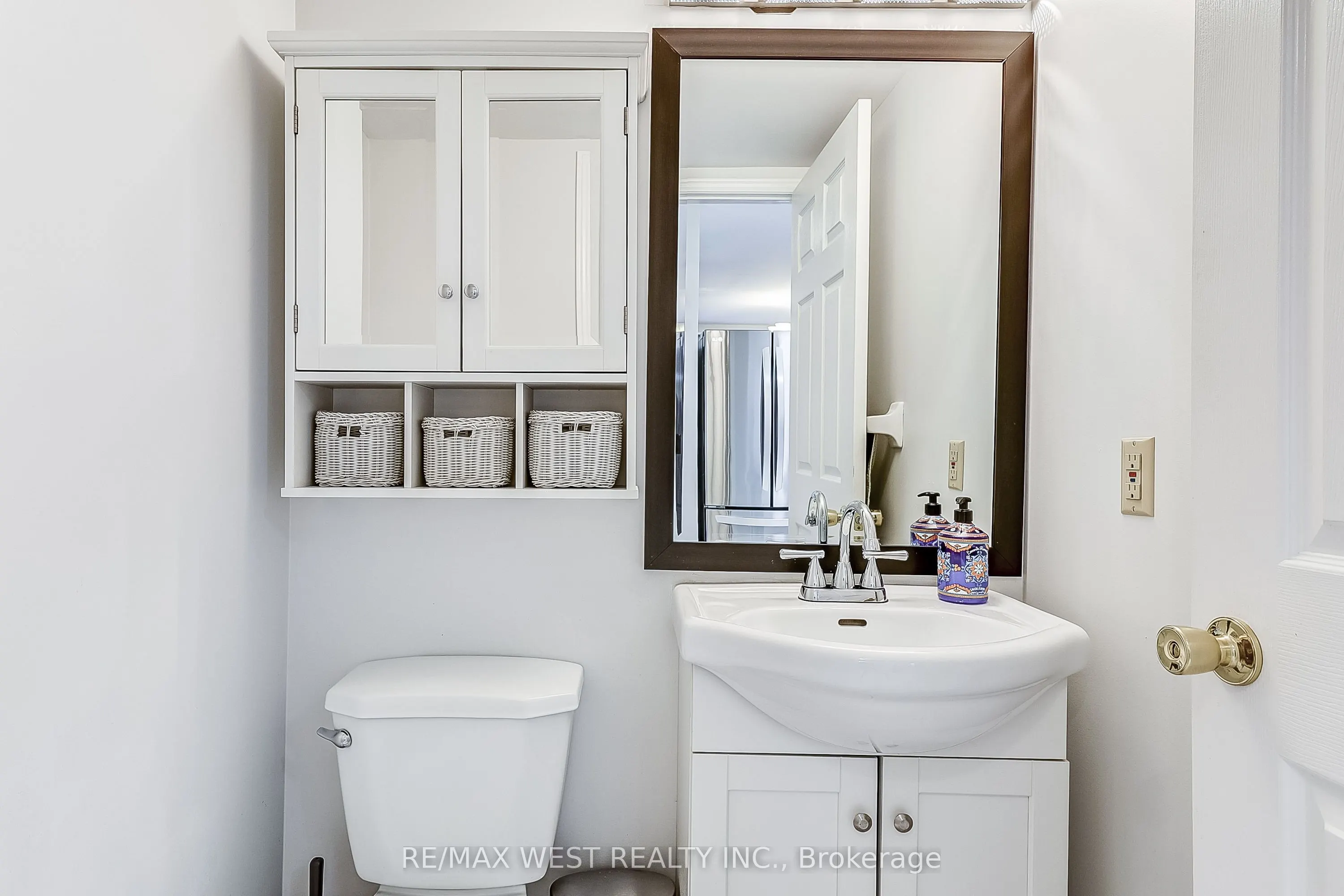 75 WELDRICK Road E, #722