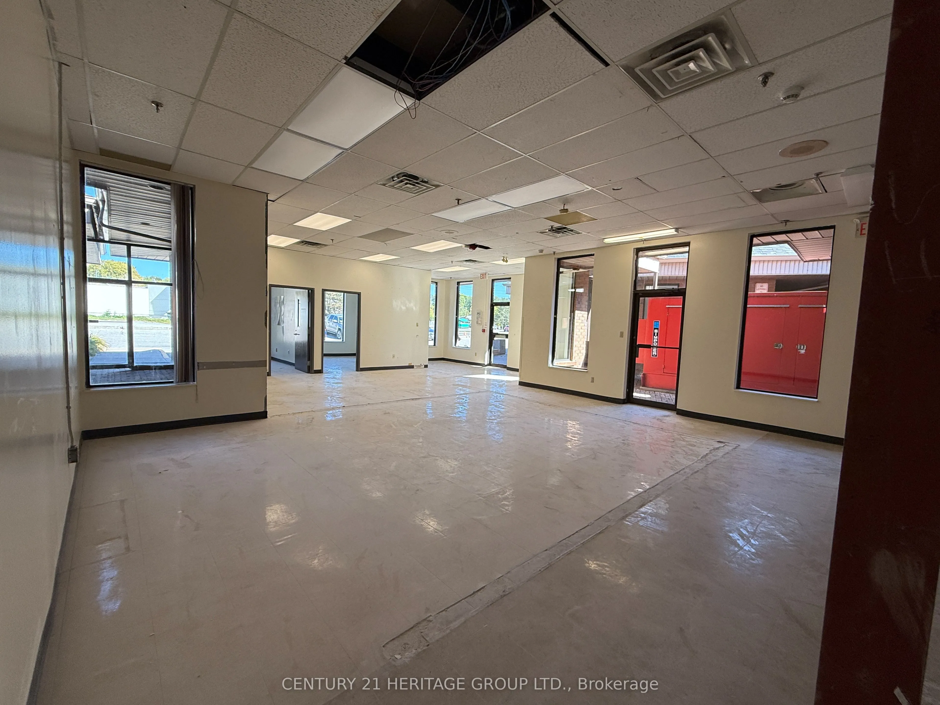 204 Simcoe Avenue, #3-7