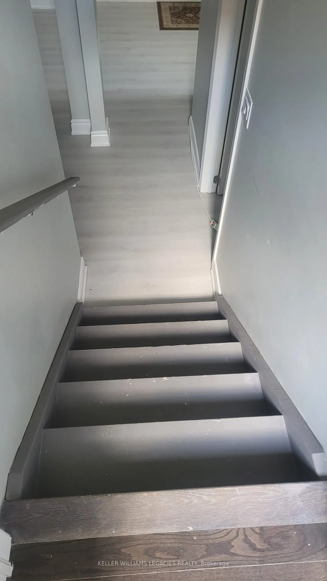 2300 Grainger Loop