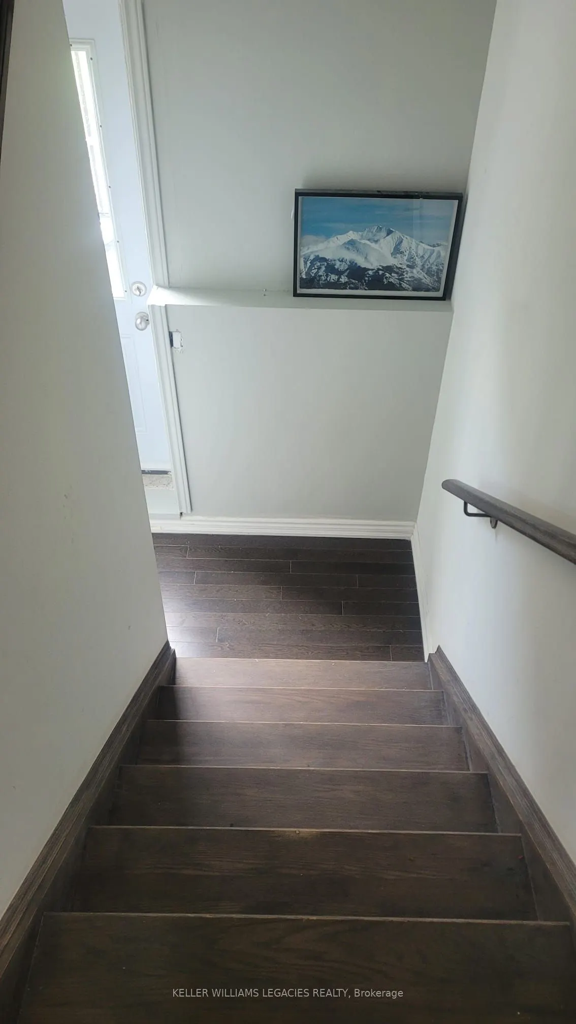 2300 Grainger Loop