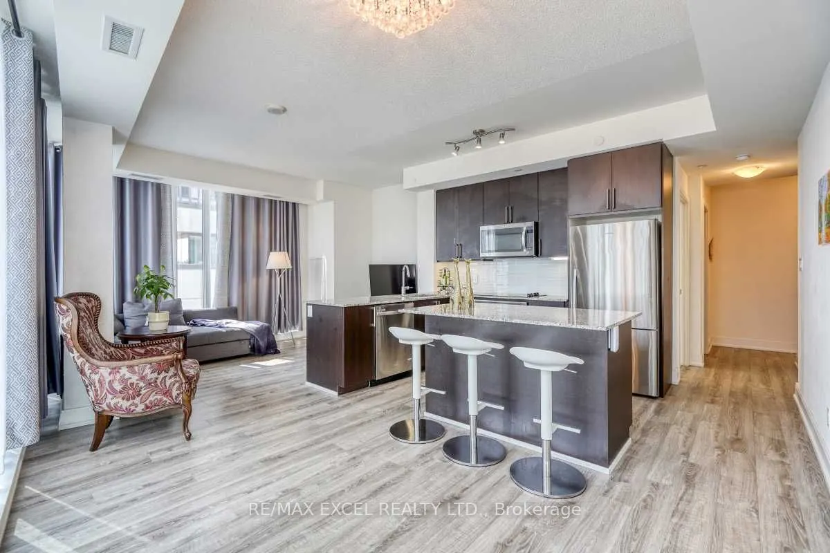 9608 Yonge Street, #202A