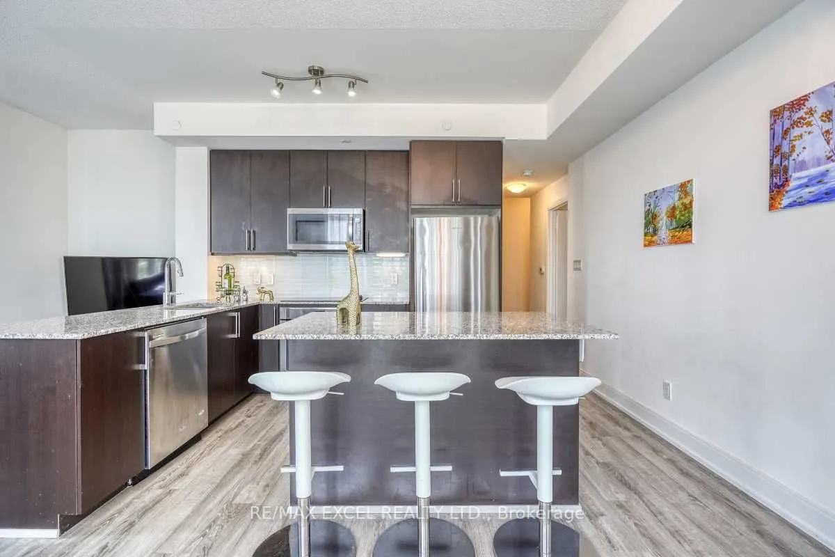 9608 Yonge Street, #202A