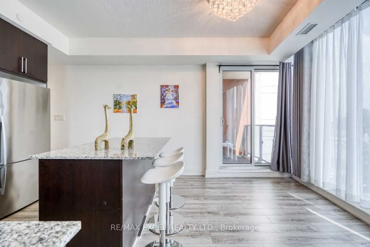 9608 Yonge Street, #202A