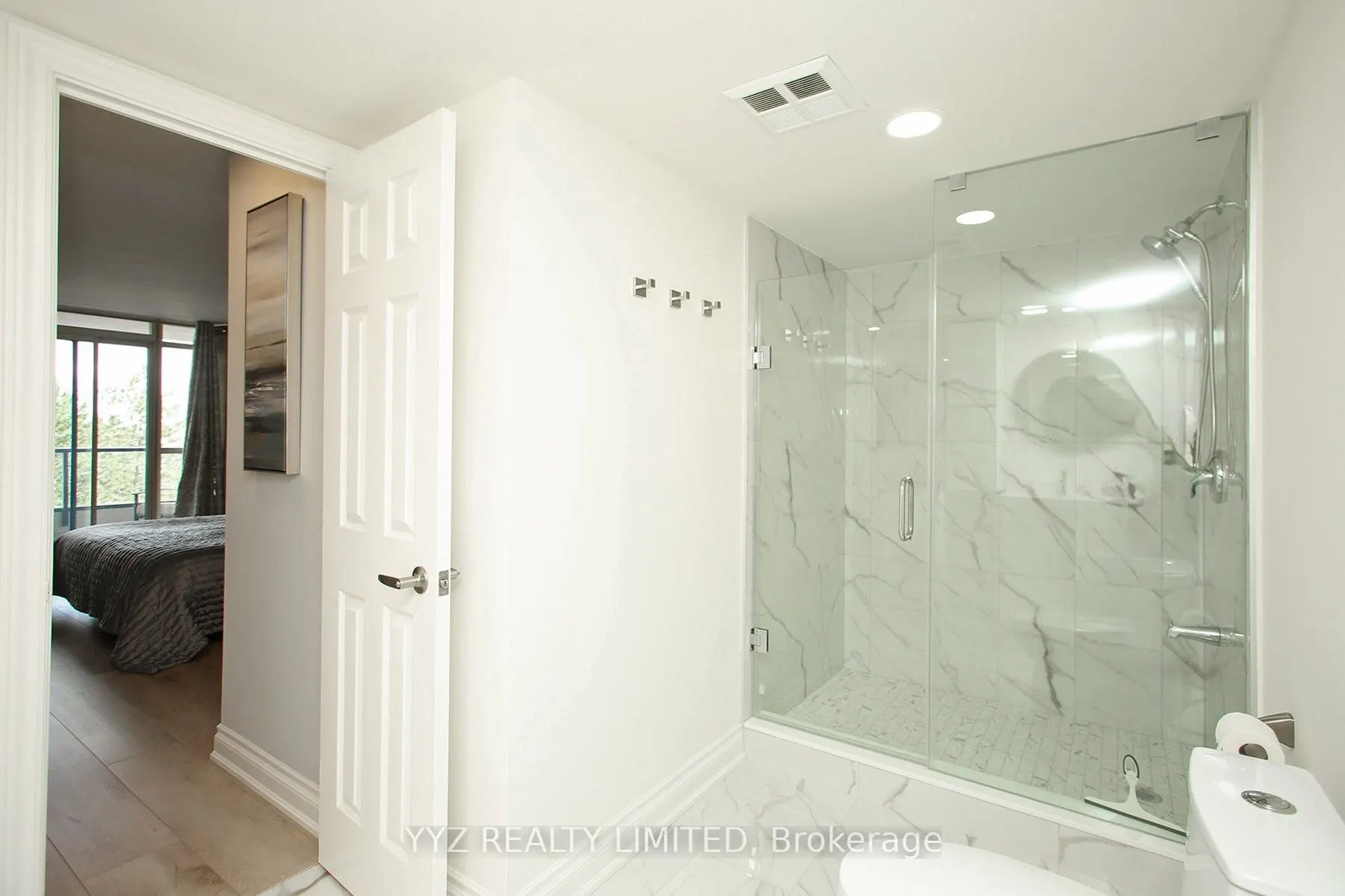 1 Clark Avenue W, #407
