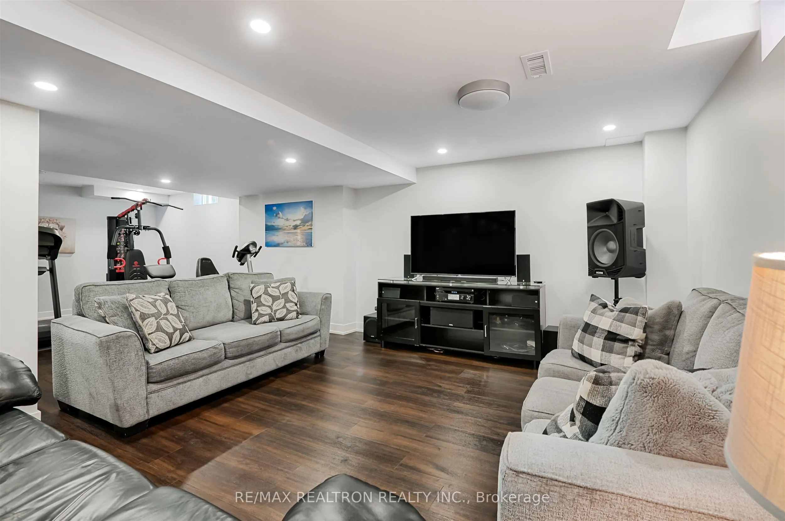 27 Ironbark Court