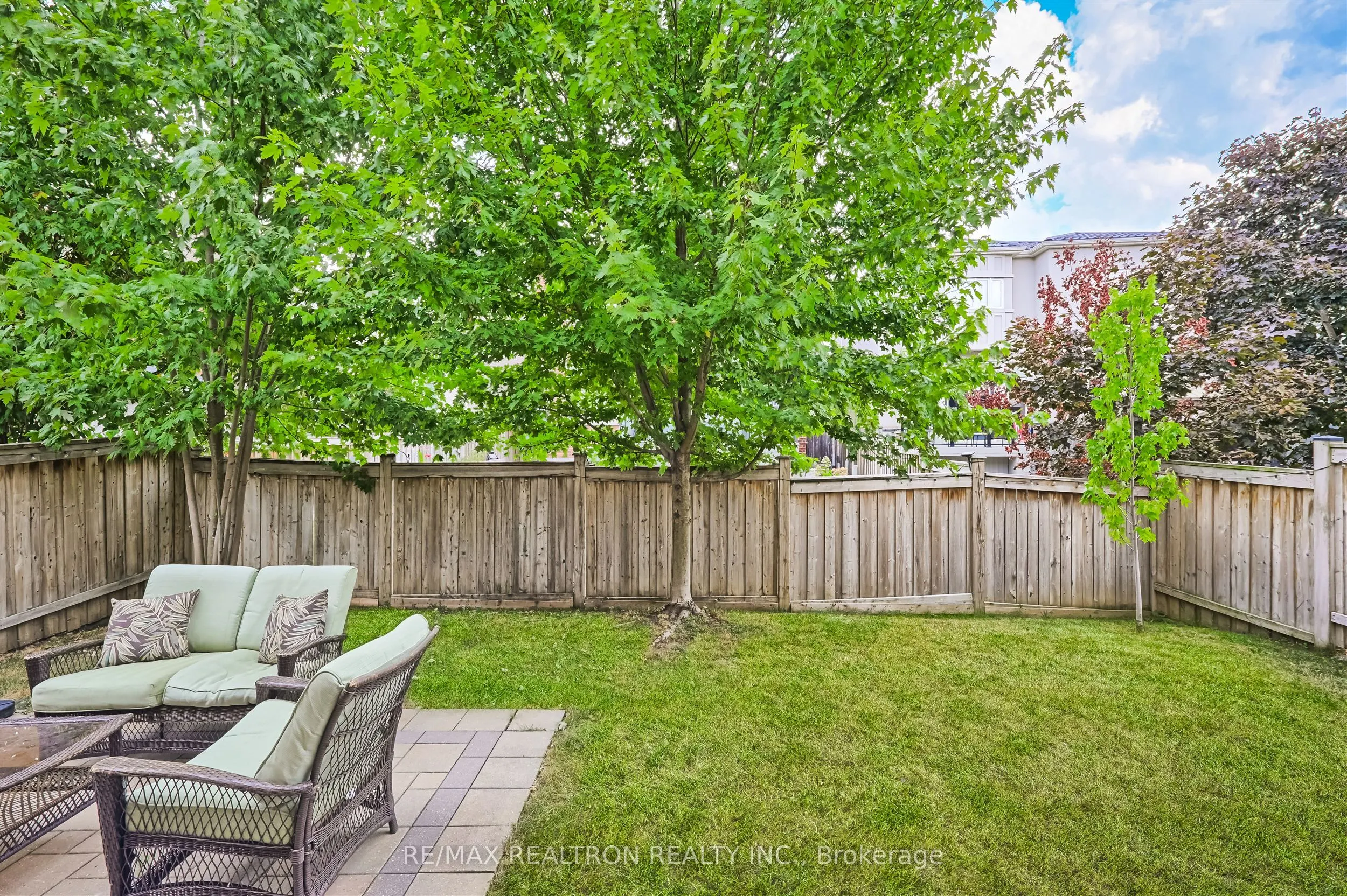 27 Ironbark Court
