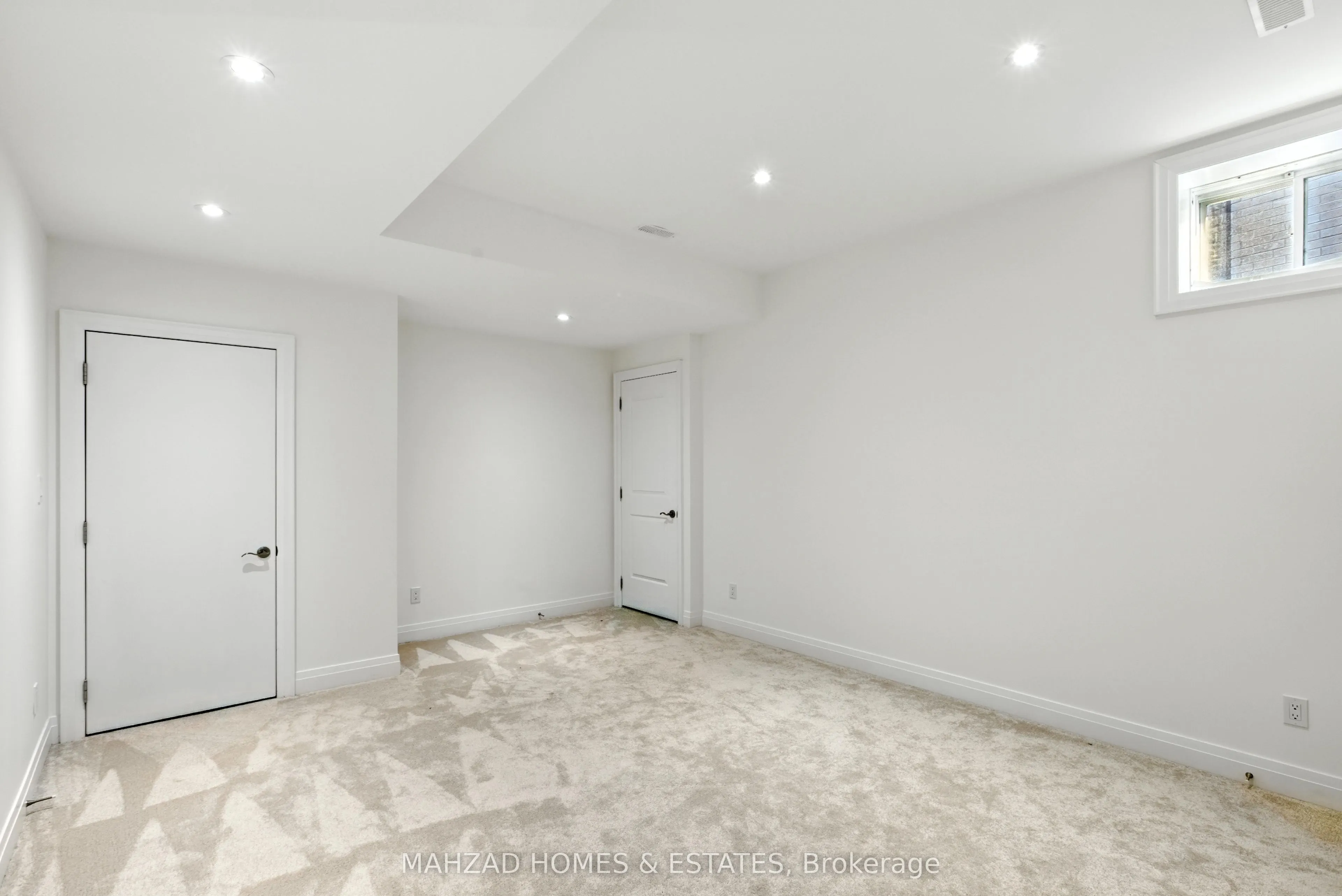 18 Casavant Court