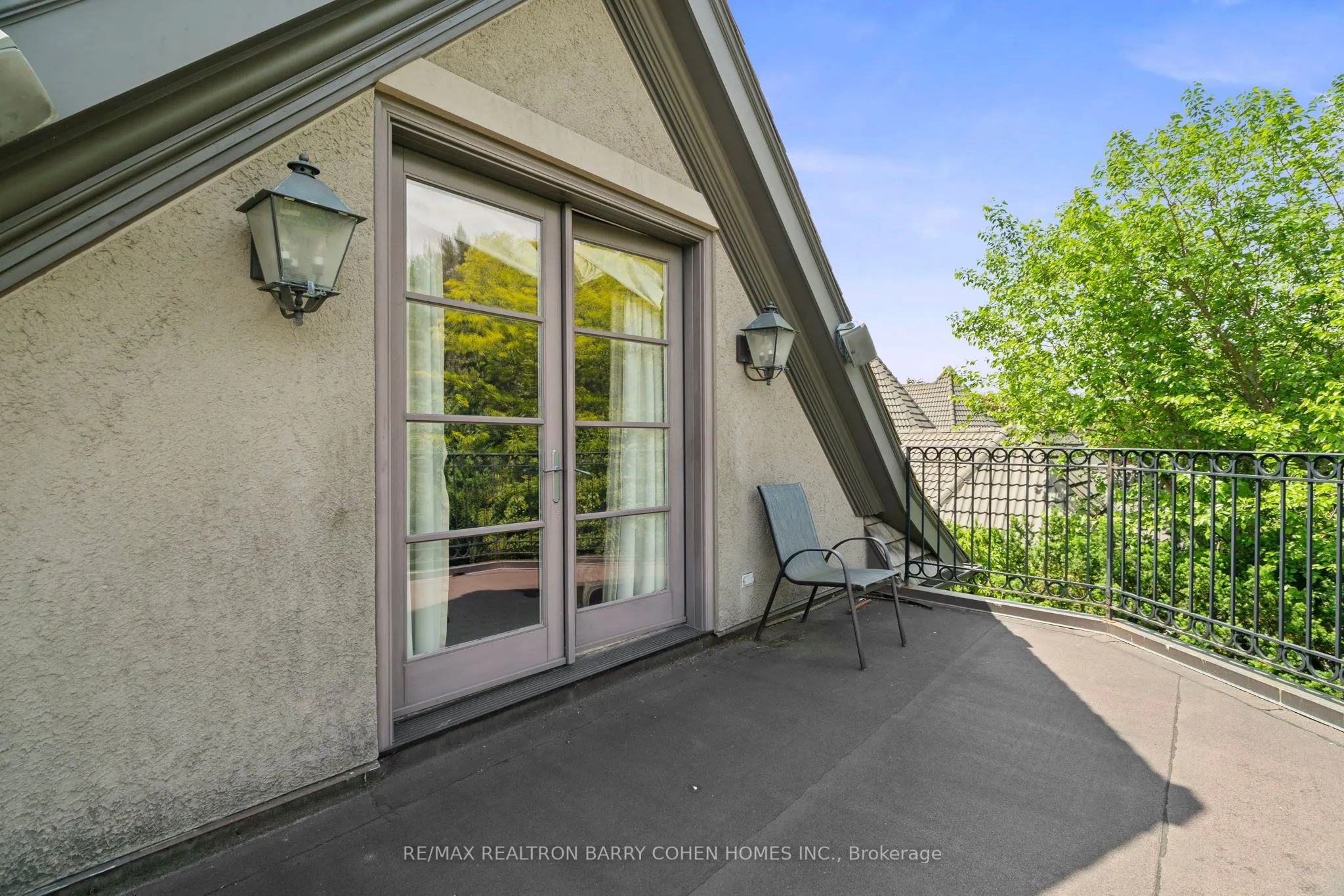 55 Thornbank Road