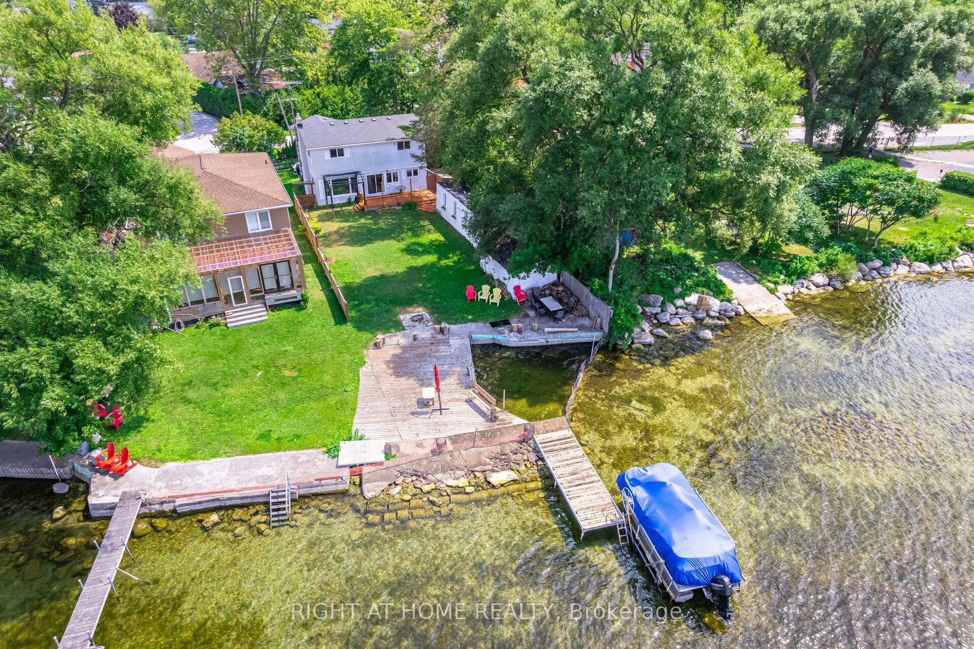 428 Lake Drive S