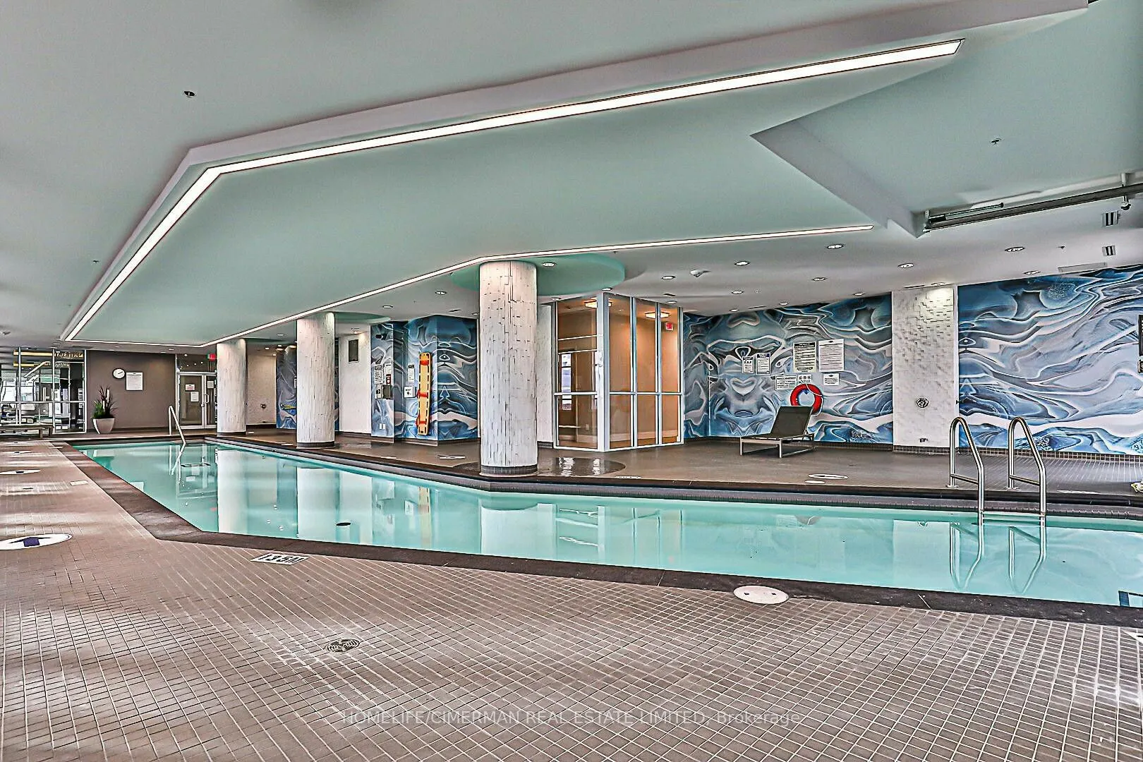 9199 Yonge Street, #809