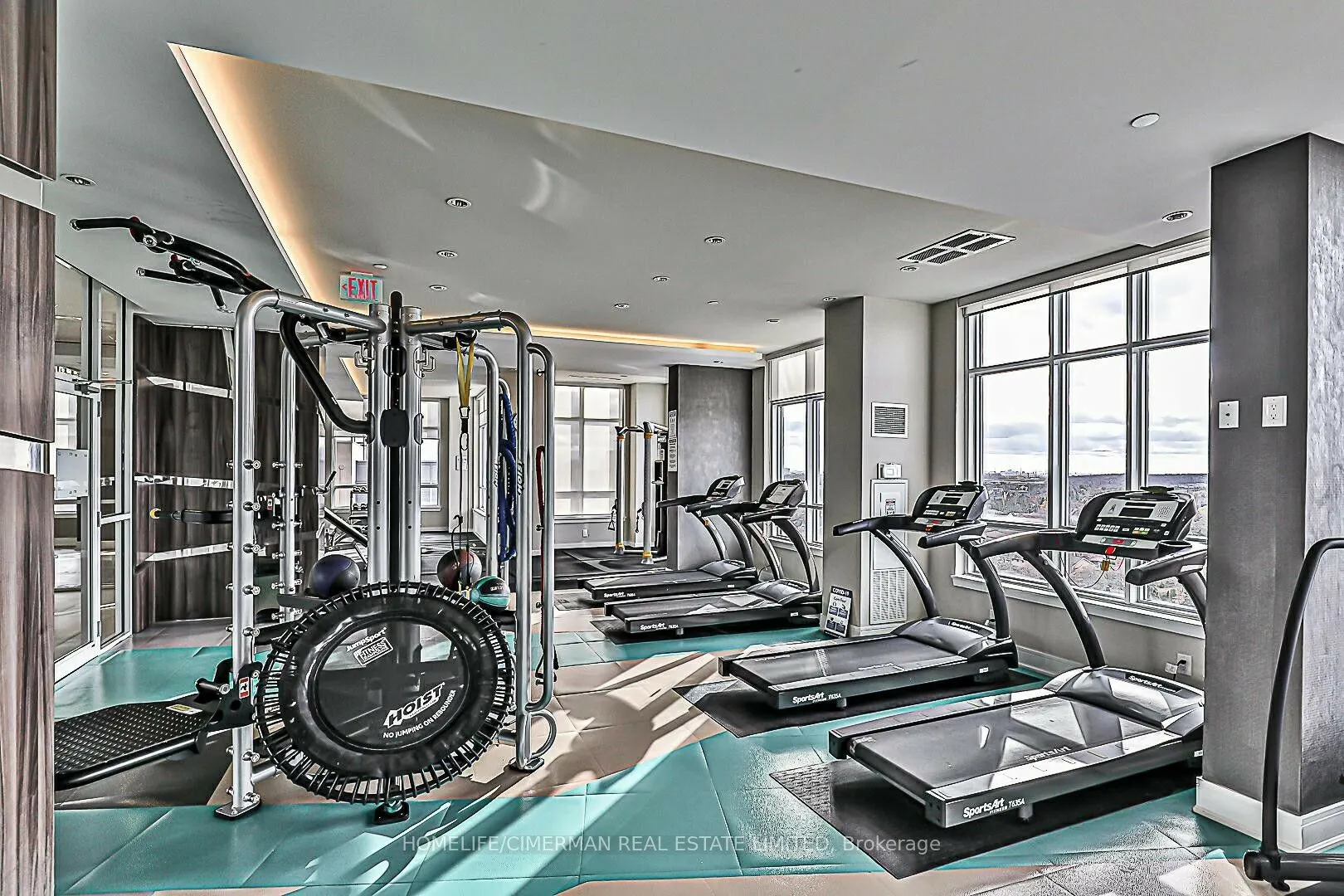 9199 Yonge Street, #809