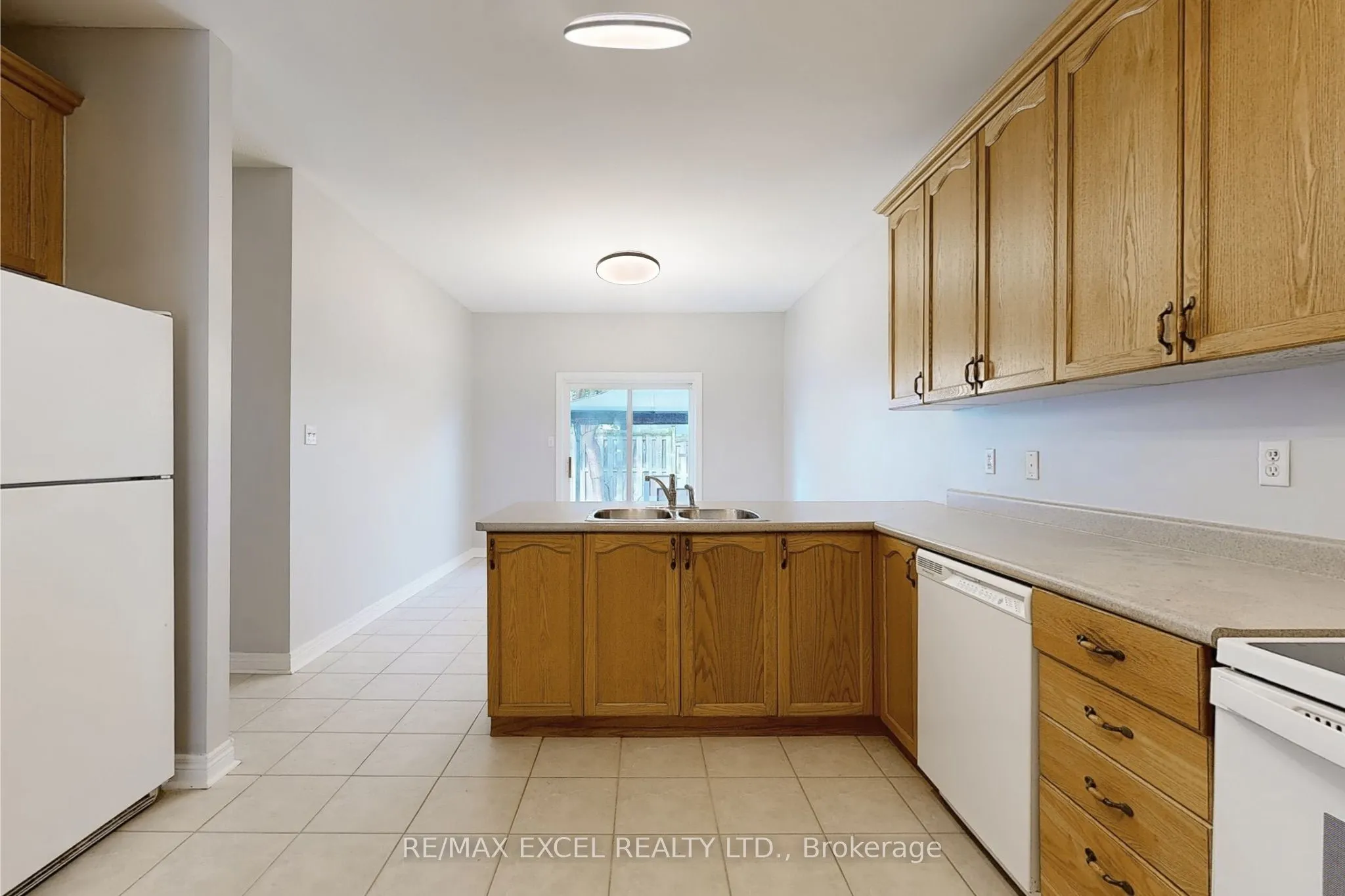 38 Ayhart Street