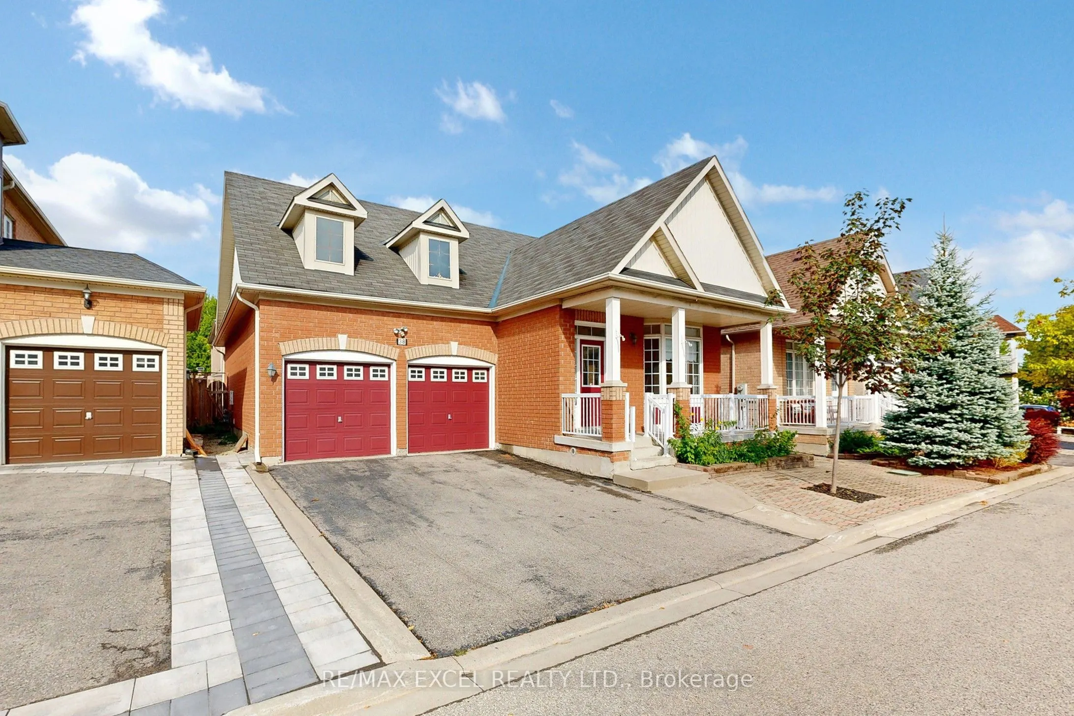 38 Ayhart Street