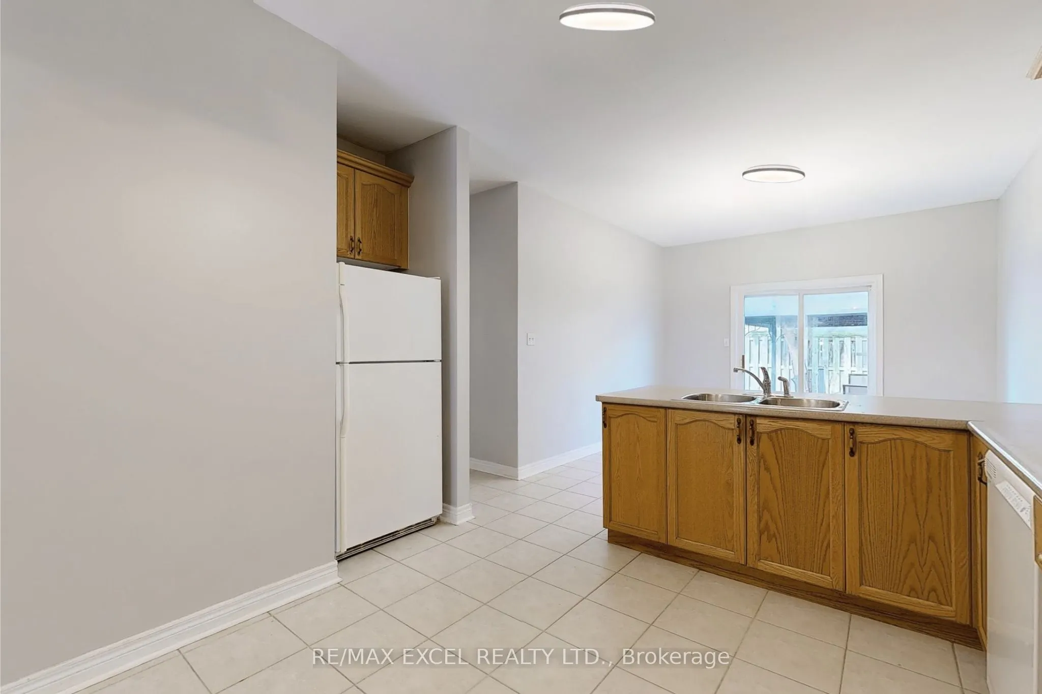 38 Ayhart Street