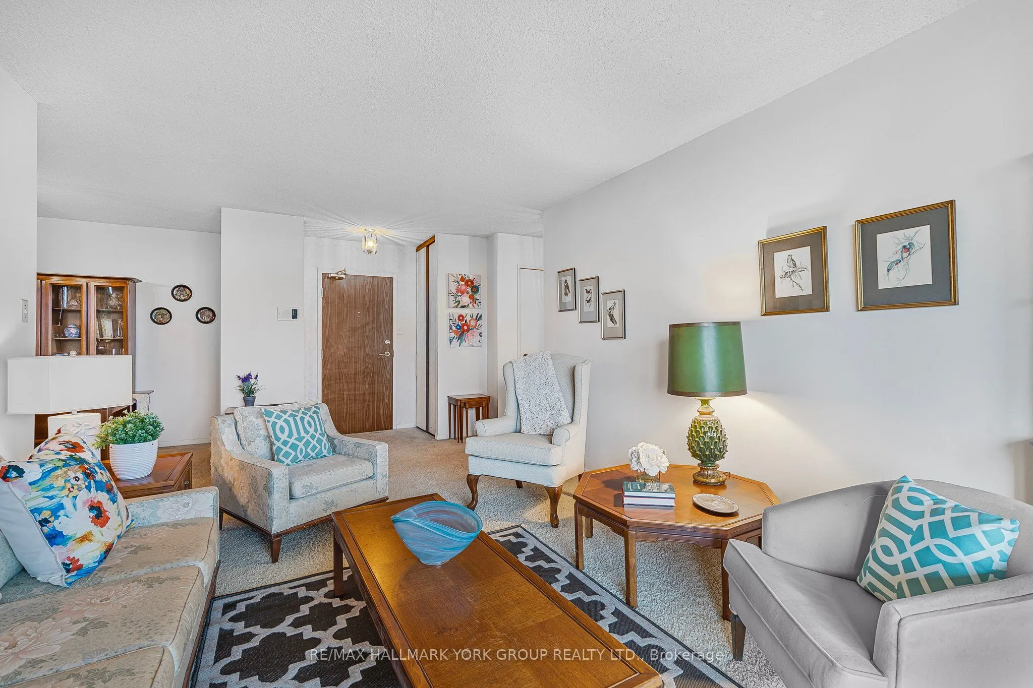 7811 Yonge Street, #1007