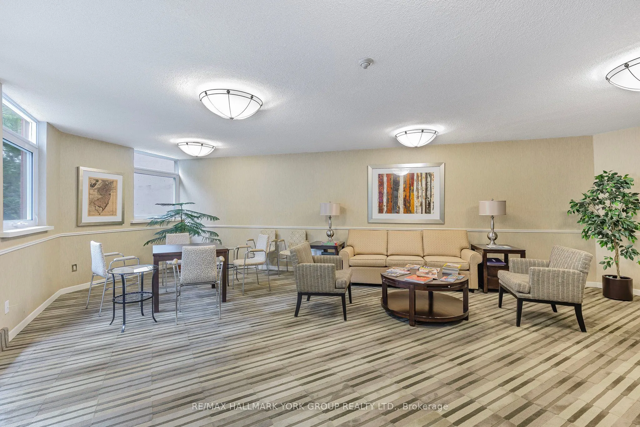 7811 Yonge Street, #1007
