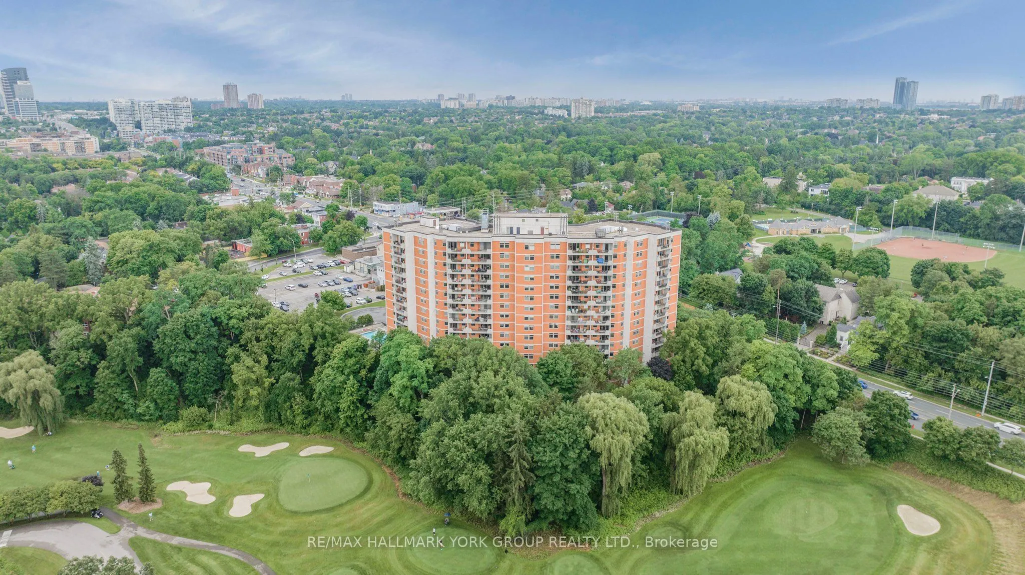 7811 Yonge Street #1007