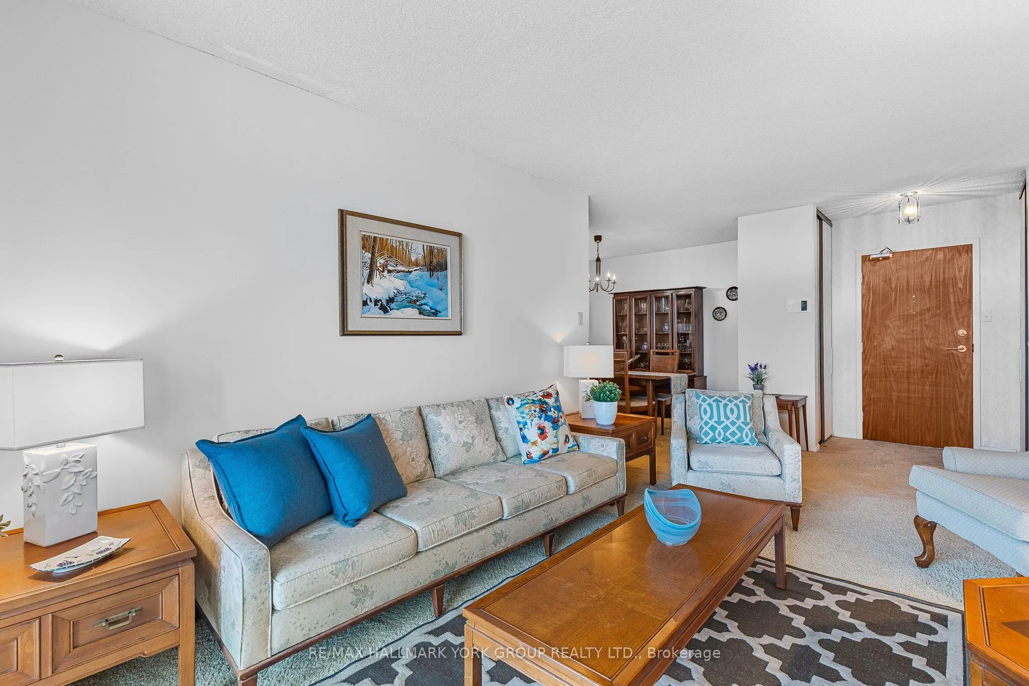 7811 Yonge Street, #1007