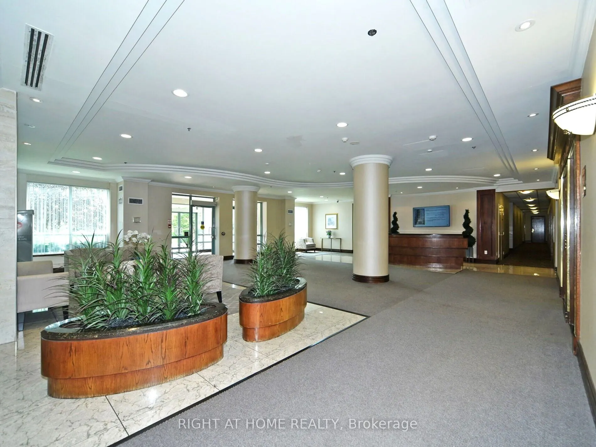 51 Baffin Court, #501